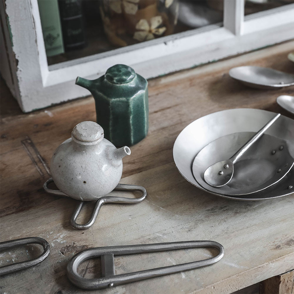 Hand Forged Pewter Spoon Rest Set - Elegant Kitchen Utensil Holder for Cooking & Serving - Perfect for Stovetop, Countertop, and Dining Table Use