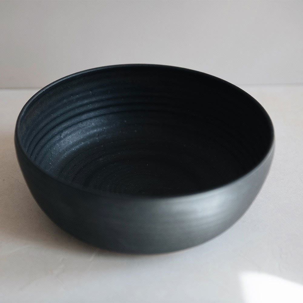 Premium Ceramic Serving Bowl Set - Elegant Dark Color - Perfect for Salads, Pasta, Soups & Entertaining Guests