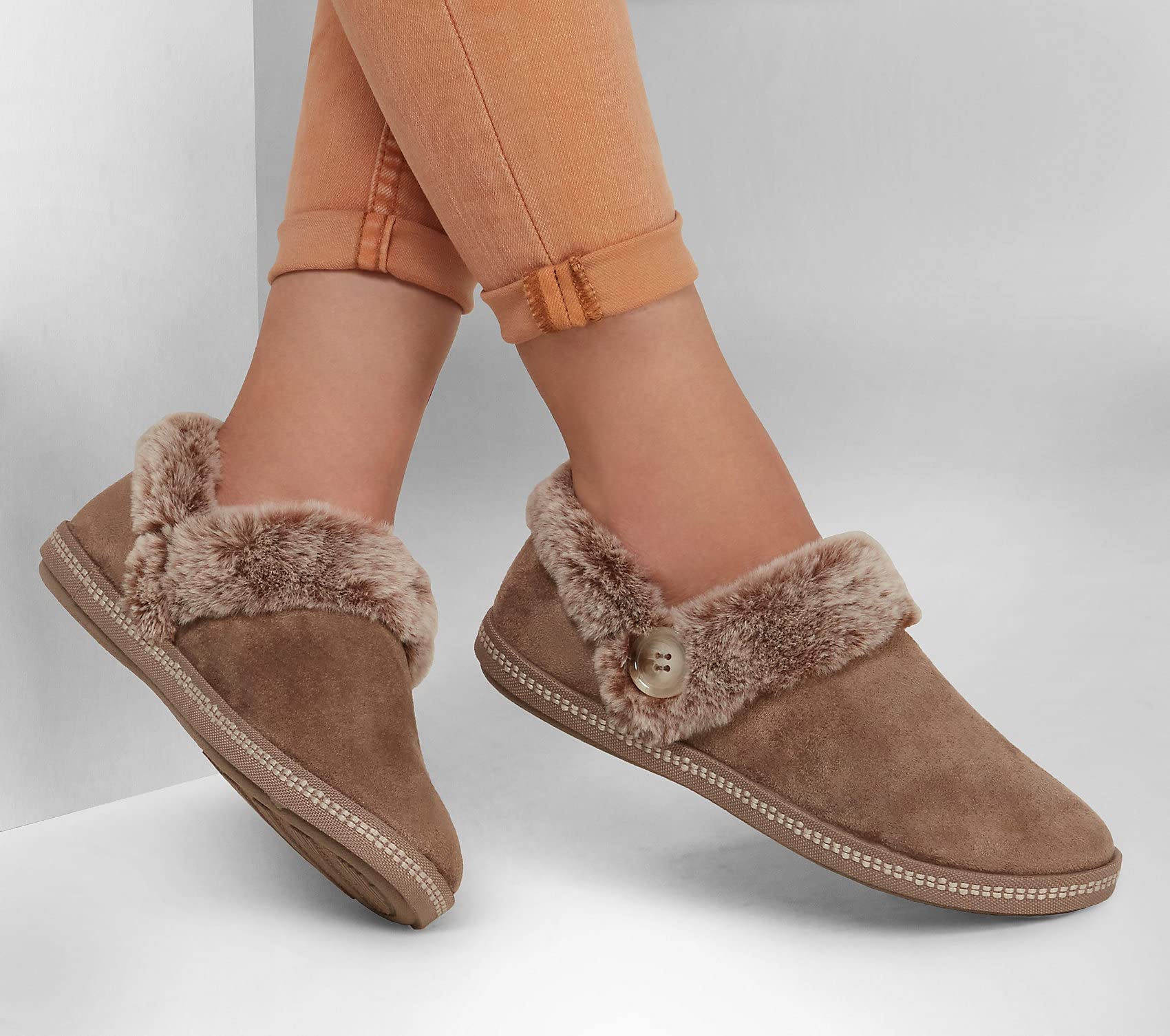 Skechers Women's Cozy Campfire - Fresh Toast Slippers | Soft Memory Foam Indoor/Outdoor House Shoes for Women | Perfect for Home, Lounge & Casual Wear