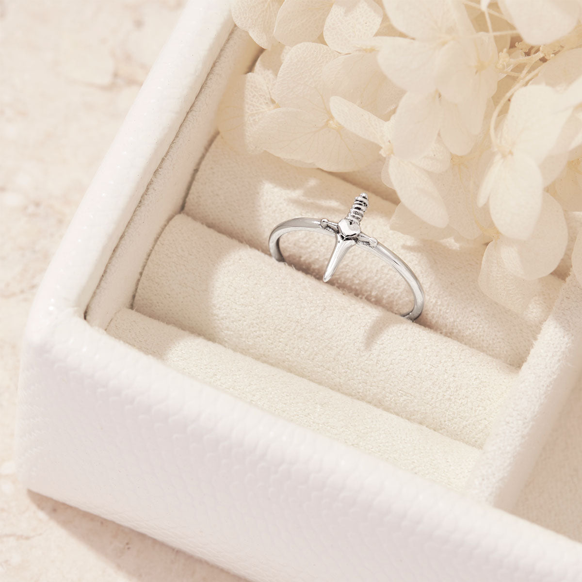 Guarded Heart Ring - Elegant Silver Love Ring for Women, Perfect for Valentine's Day Gifts & Anniversary Jewelry | Romantic Couple Rings for Her