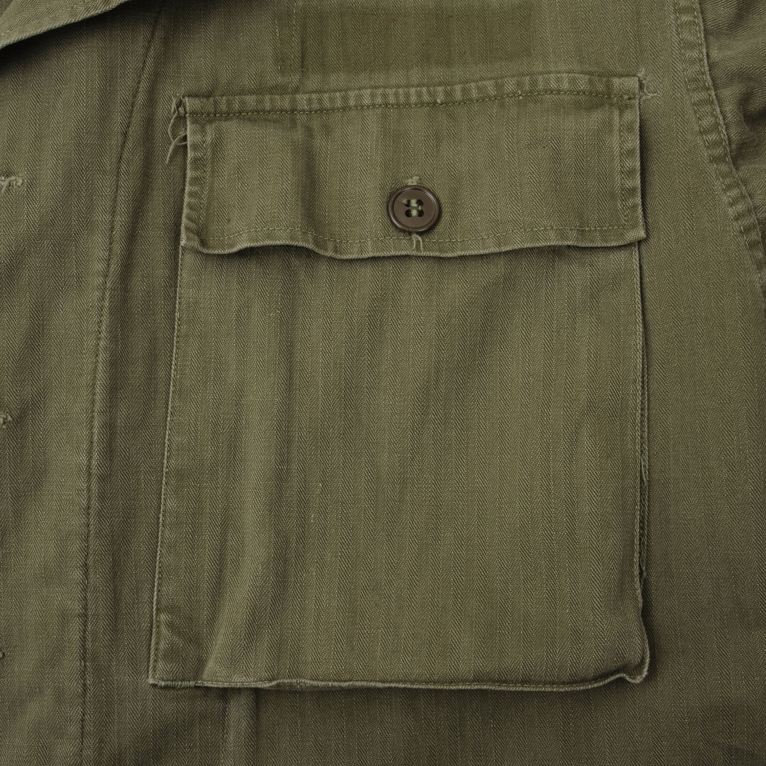 Vintage US Army Fatigue Shirt HBT Herringbone Twill 1950s Early Vietnam Era 38R - Military Collectible & Outdoor Adventure Gear