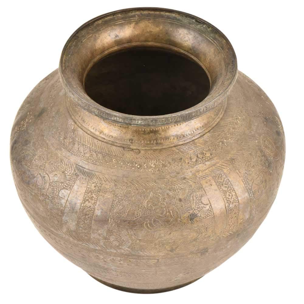 Handmade Vintage Brass Engraved Water Pot - Traditional Indian Hindu Ritual Storage Vessel - Authentic Kitchen Decor for Puja Ceremonies & Home Decor - Pack of 1 Indian Utensil for Spiritual Use & Cultural Display