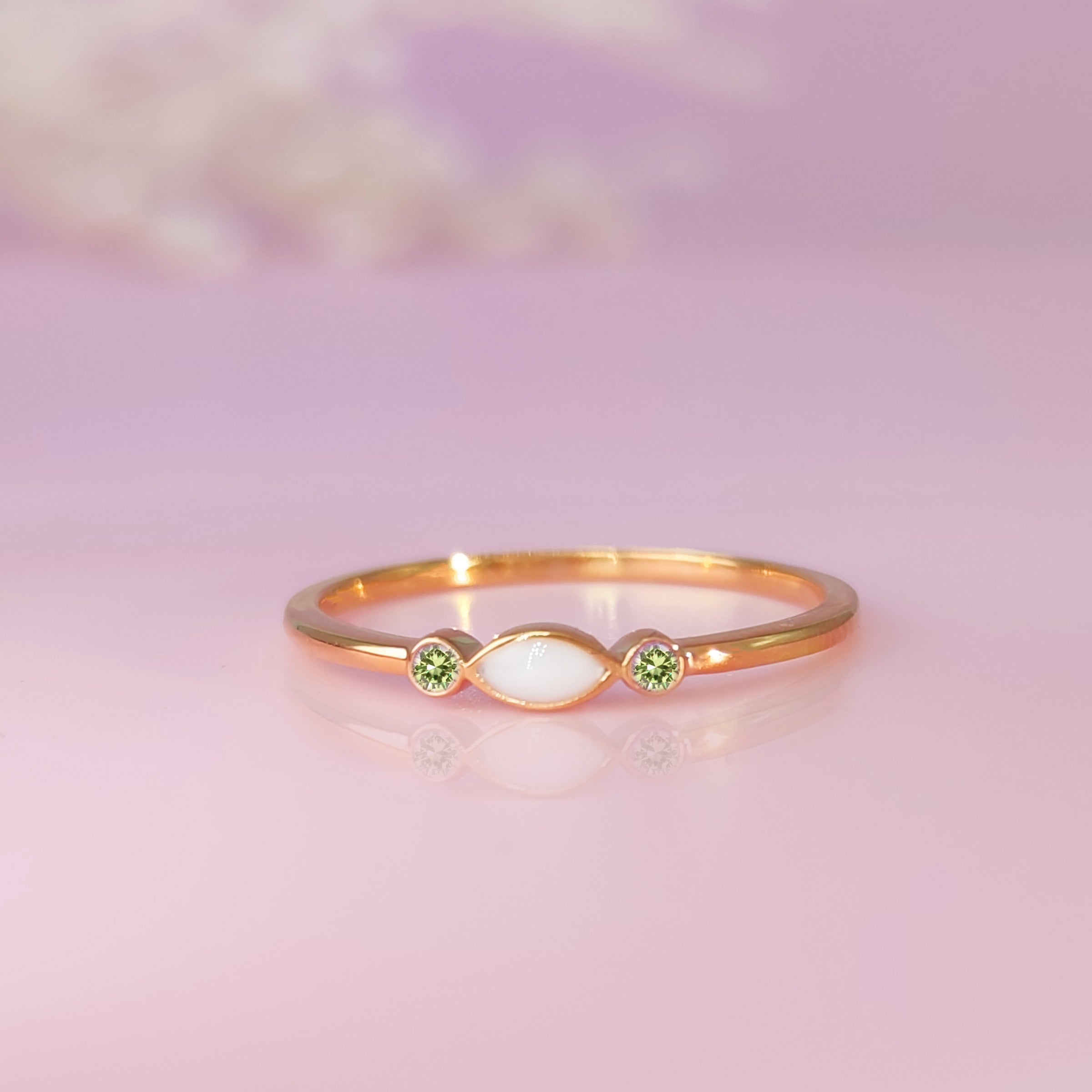 Eternal Love Breast Milk Ring - Unique Memorial Jewelry for Moms - Perfect for Cherishing Precious Memories, Baby Shower Gifts & Mother's Day