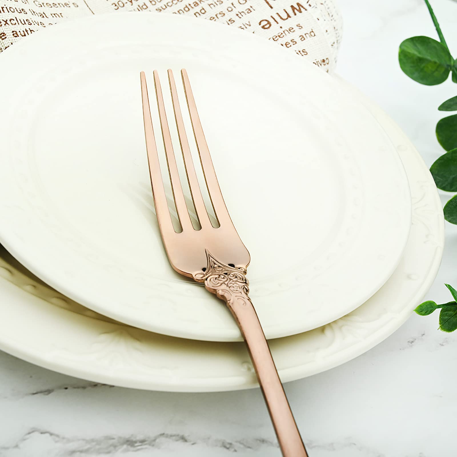 Luxury 4-Piece Rose Gold Palace Mirror Silverware Set - 18/10 Stainless Steel Copper Flatware with Knife, Fork, Spoon & Teaspoon - Elegant Retro Kitchen Utensils - Dishwasher Safe - Perfect for Fine Dining, Wedding Gifts & Home Decor