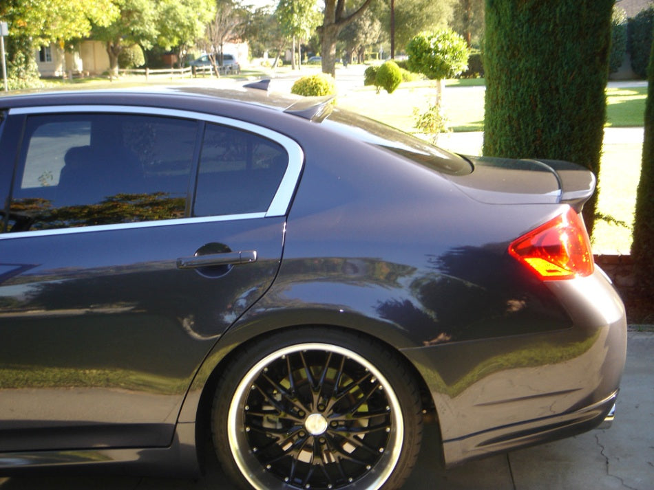 2007-2008 Infiniti G35 Sedan Rear Roof Spoiler Wing - High Performance Carbon Fiber Trunk Lip for Enhanced Aerodynamics - Perfect for Car Enthusiasts & Street Racing