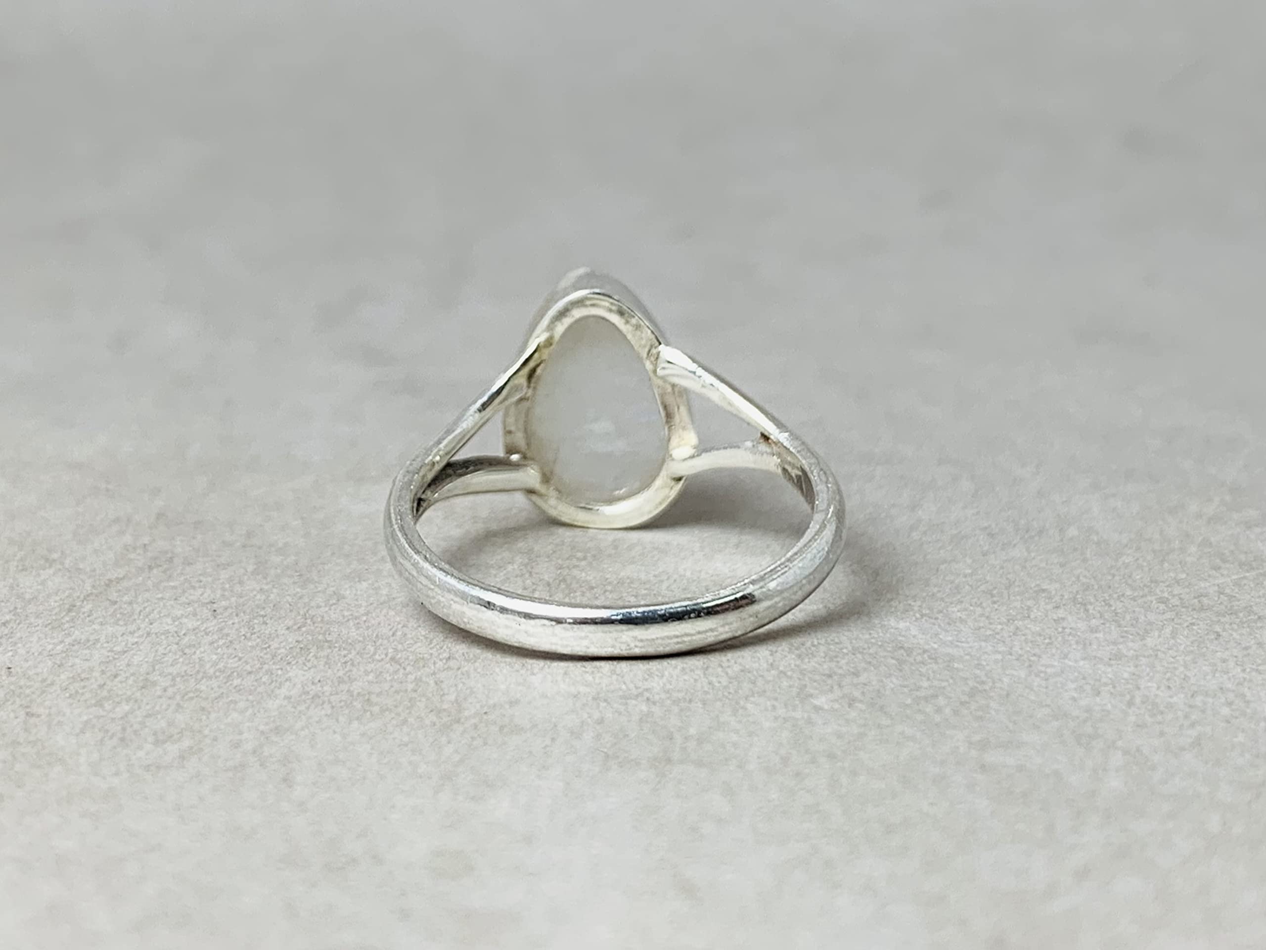 925 Sterling Silver Rainbow Moonstone Ring – Handmade Pear Cut Blue Fire Moonstone Jewelry for Women, Everyday Wear & Gift Giving (Size E 1/2) | Perfect for Weddings, Anniversaries & Boho Fashion