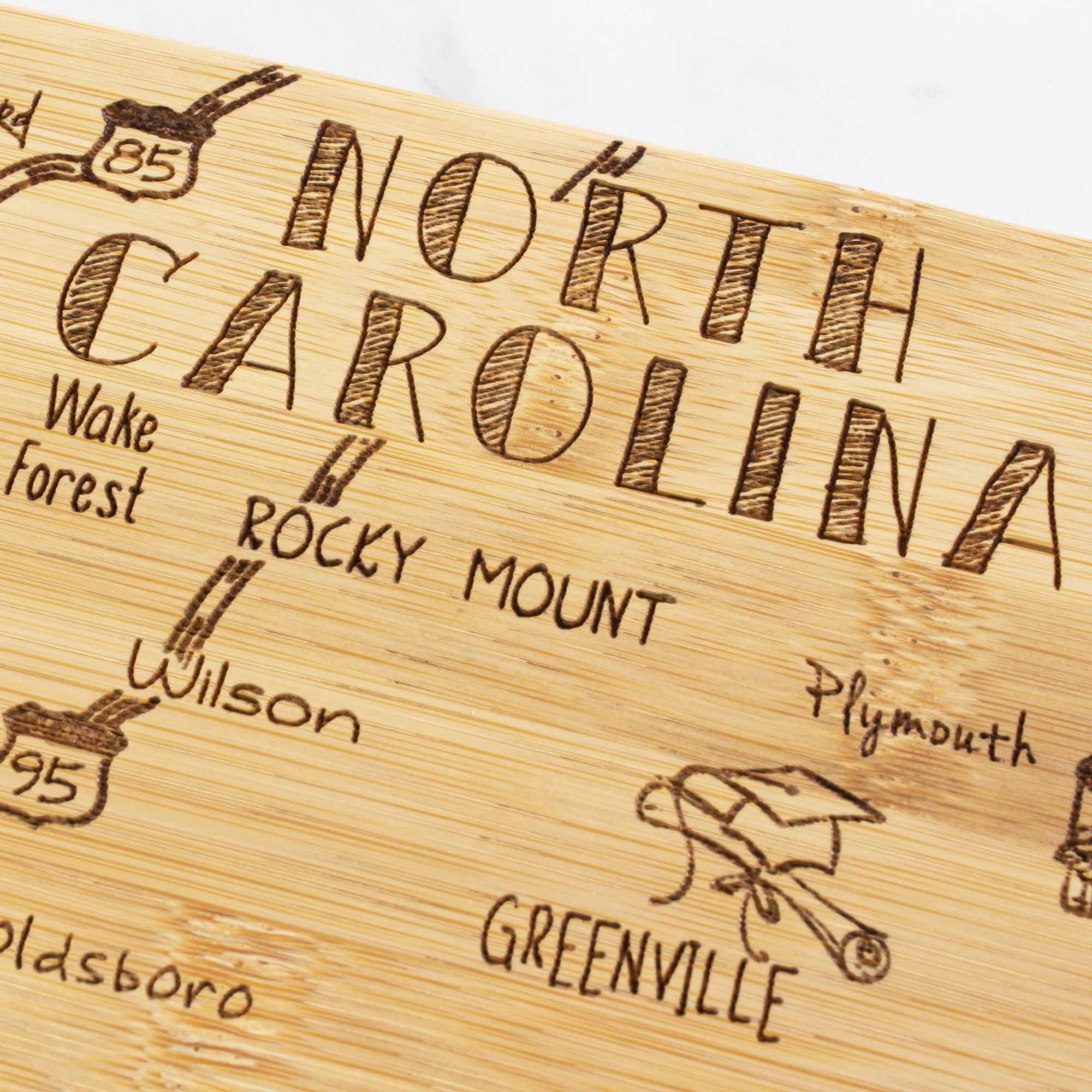 Premium 18 x 8 Inch North Carolina Themed Wooden Cutting Board - Durable Kitchen Chopping Board for Meat, Vegetables & Charcuterie - Perfect Gift for Home Chefs & State Lovers