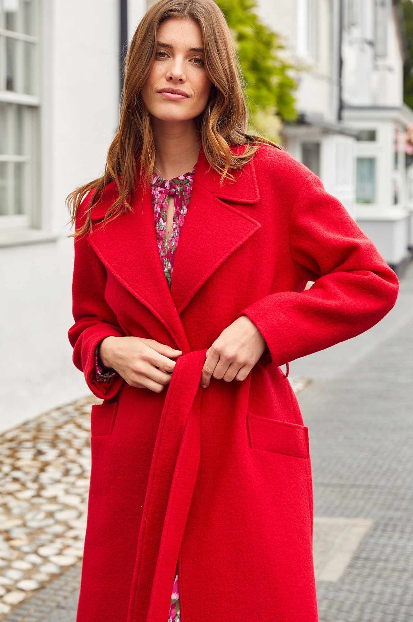 Premium Red Wool Coat for Women - Warm Winter Overcoat with Belt - Perfect for Office, Dating & Outdoor Activities