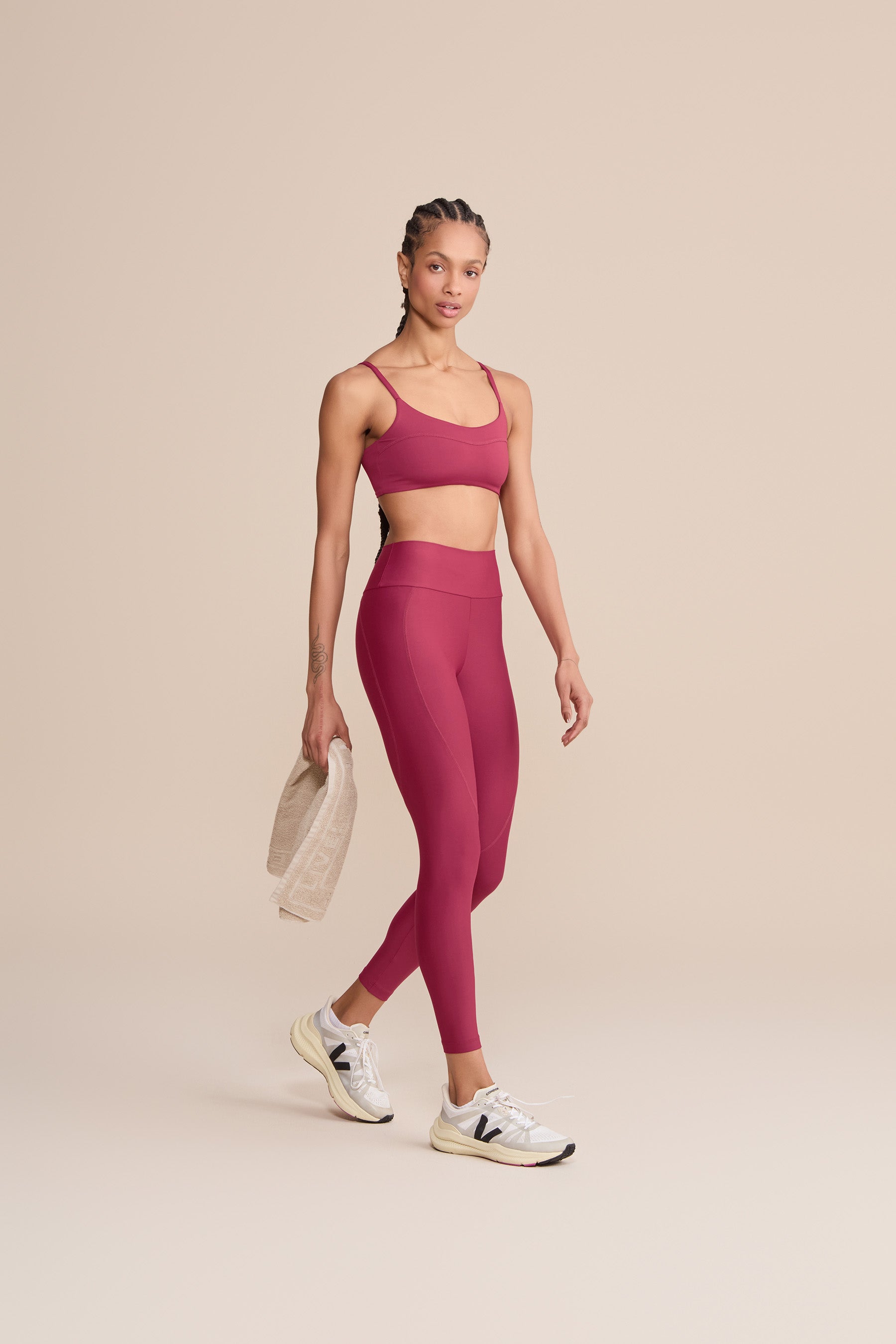 Neo Sense Pro® Curve Sports Bra - High Support Workout Bra for Women - Perfect for Running, Yoga & Gym - Moisture-Wicking & Breathable Activewear