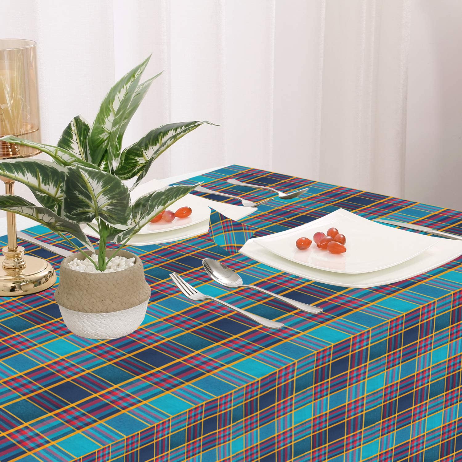Lushomes Green Checkered Cotton Tablecloth - 36x60 Inch (3x5 FT) Center Table Cover with 1cm Hem - Perfect for Dining Tables, Study Desks & Coffee Tables - Washable & Durable Home Decor (Pack of 1)