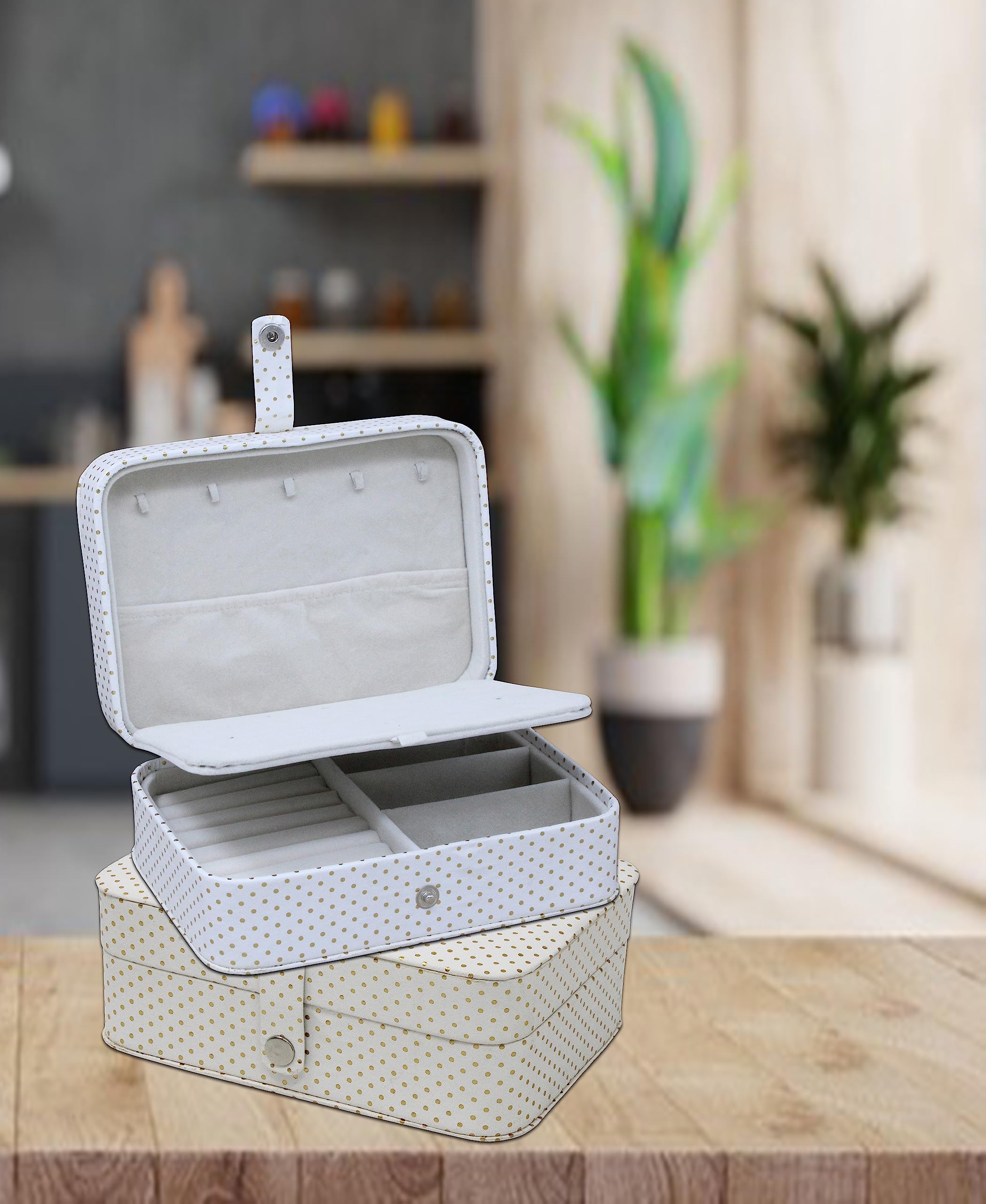 Atorakushon PU Leather 3 Grids Makeup Storage Box & Jewelry Organizer - Travel Vanity Case for Earrings, Necklaces & Cosmetics | Portable Wardrobe Organizer for Women (Cream) | Perfect for Travel, Home & Office Organization