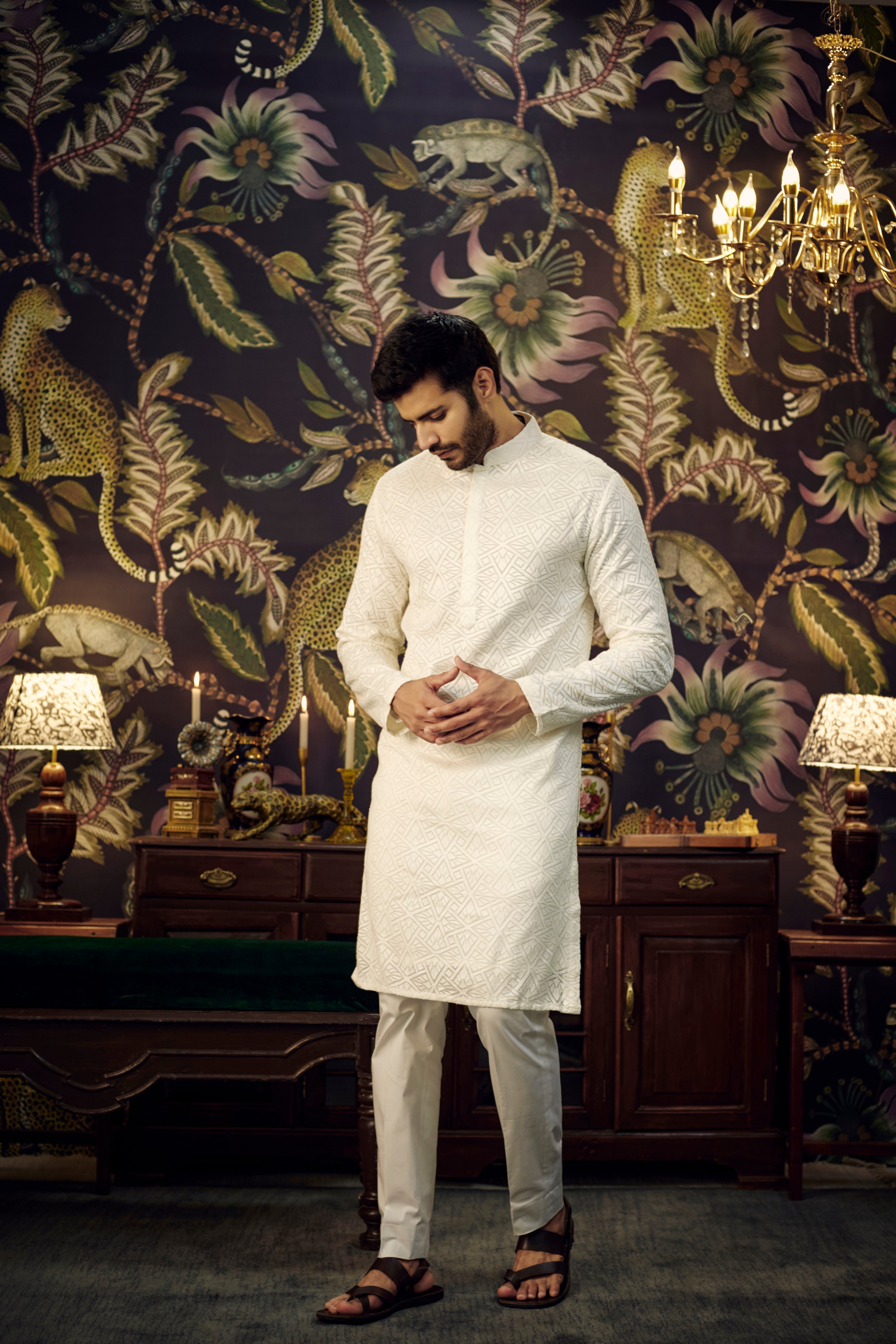 Elegant White Chikankari Kurta for Women - Traditional Indian Embroidered Tunic Top - Perfect for Festivals, Weddings & Ethnic Occasions