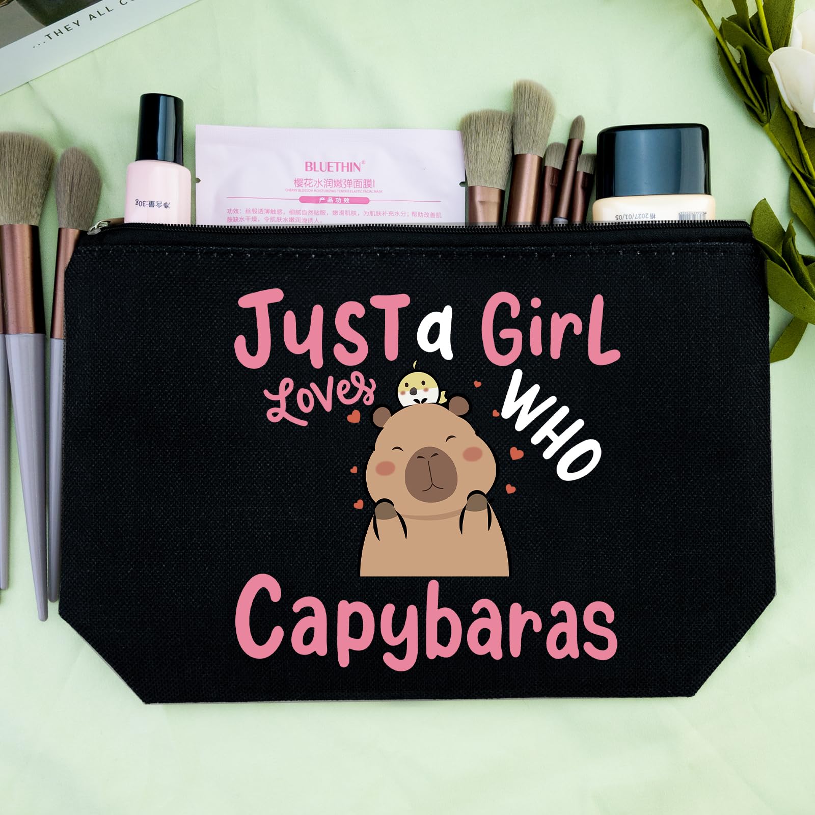 Cute Capybara Makeup Bag for Women - Small Travel Cosmetic Pouch for Purse, Christmas & Birthday Gifts for Girls & Friends - Perfect for Travel, Gym & Daily Organizer