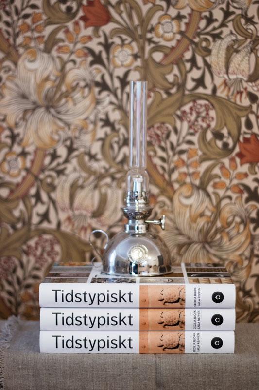 Bok Tidstypiskt Arkitekturdetaljer i flerbostadshus 1880-1990 | Historical Architecture Book on Multi-Family Housing Details | Perfect for Architects, Historians & Design Enthusiasts