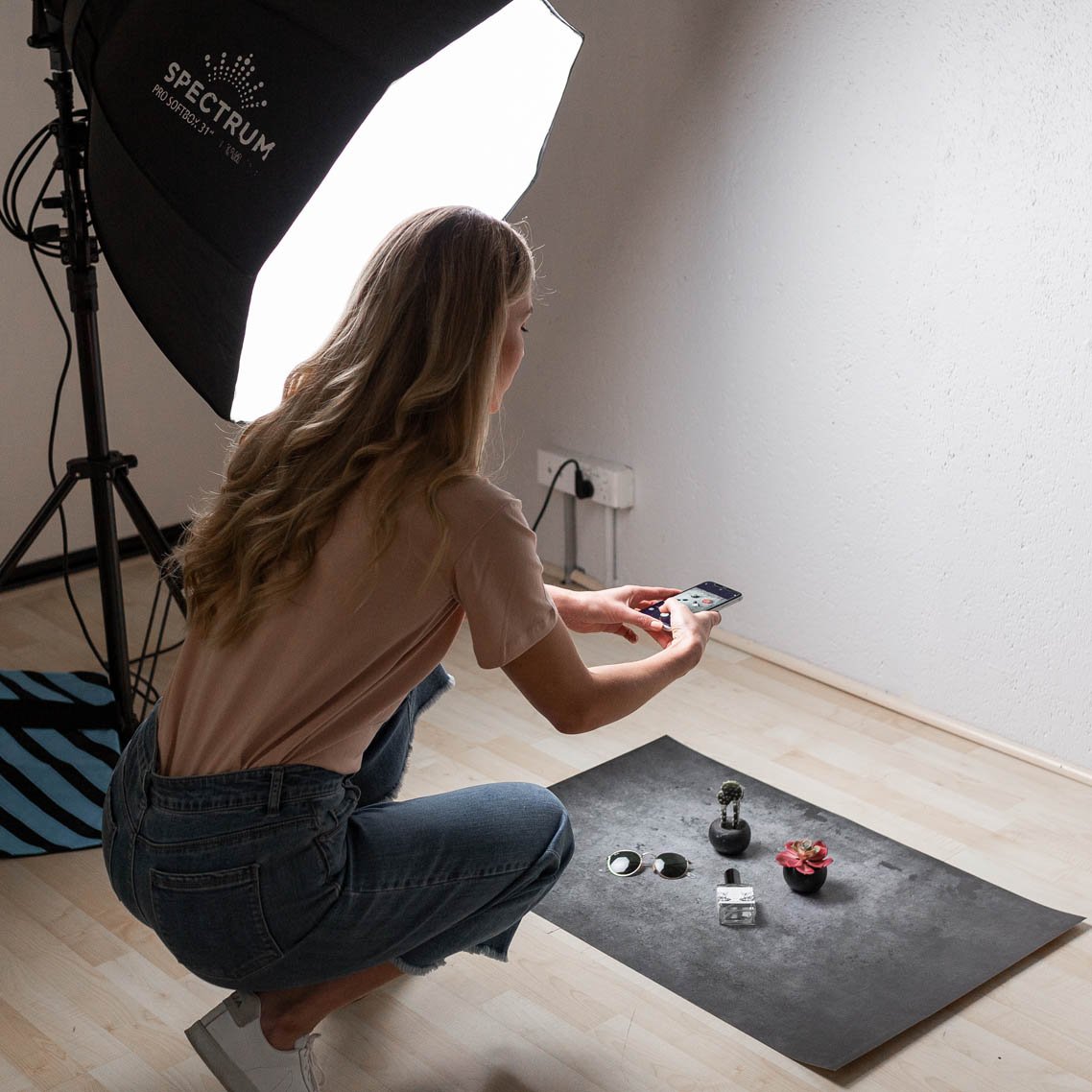 Dark Concrete Flat Lay Instagram Backdrop 'Darlinghurst' - 56cm x 87cm Photo Background for Product Photography, Blogging & Social Media Content Creation