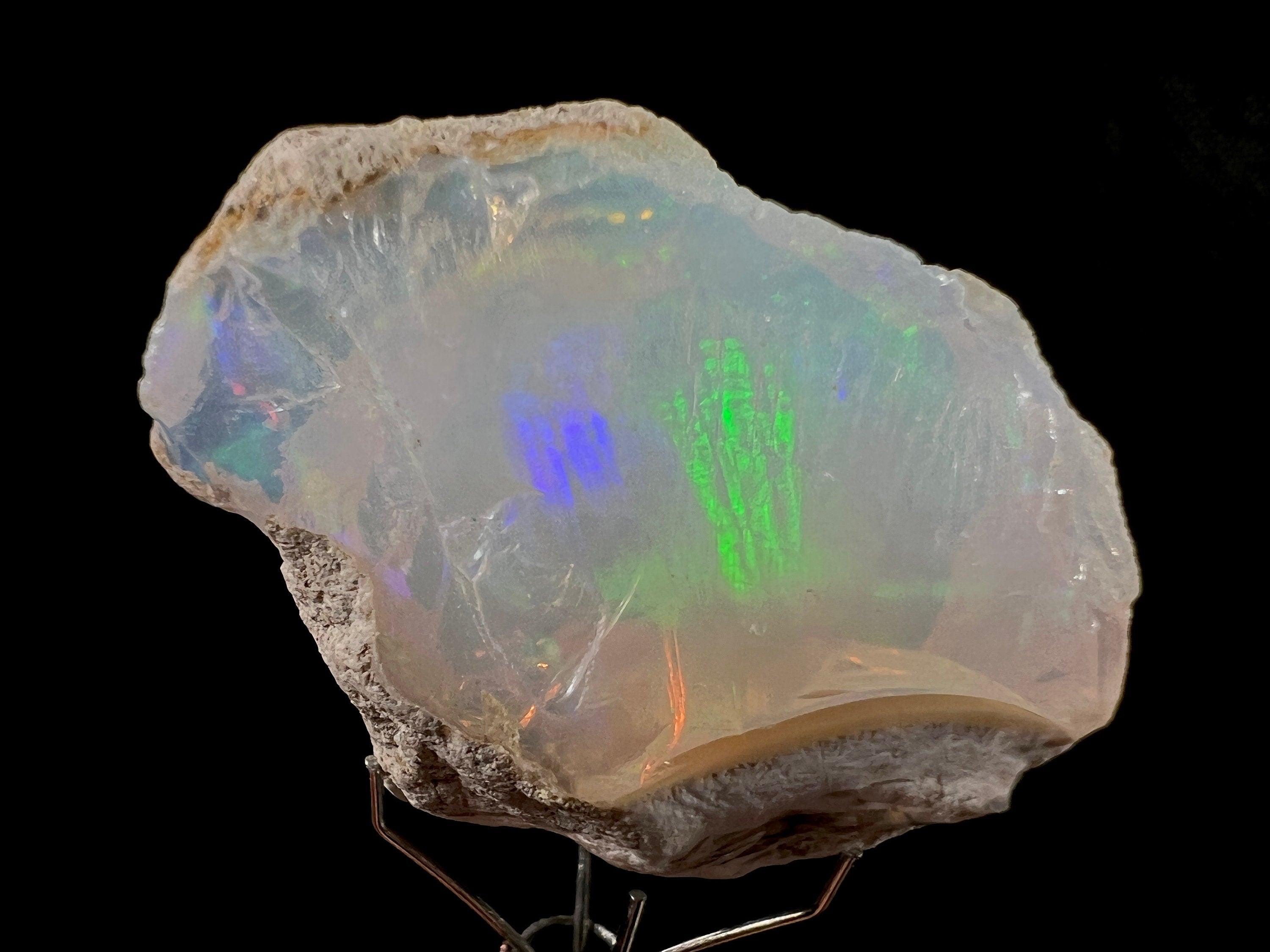 Premium 4A Welo Opal Raw Crystal - Natural Cutting Grade Opal Gemstone, October Birthstone for Jewelry Making, Healing & Collection | Perfect for Necklaces, Rings & Spiritual Healing Crystals