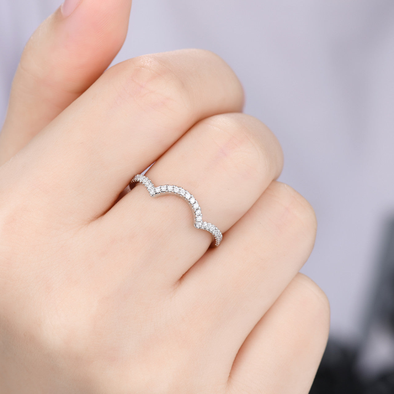 18K White Gold Natural Diamond Arched Accent Wedding Band - Elegant Bridal Ring for Engagement, Anniversary & Special Occasions