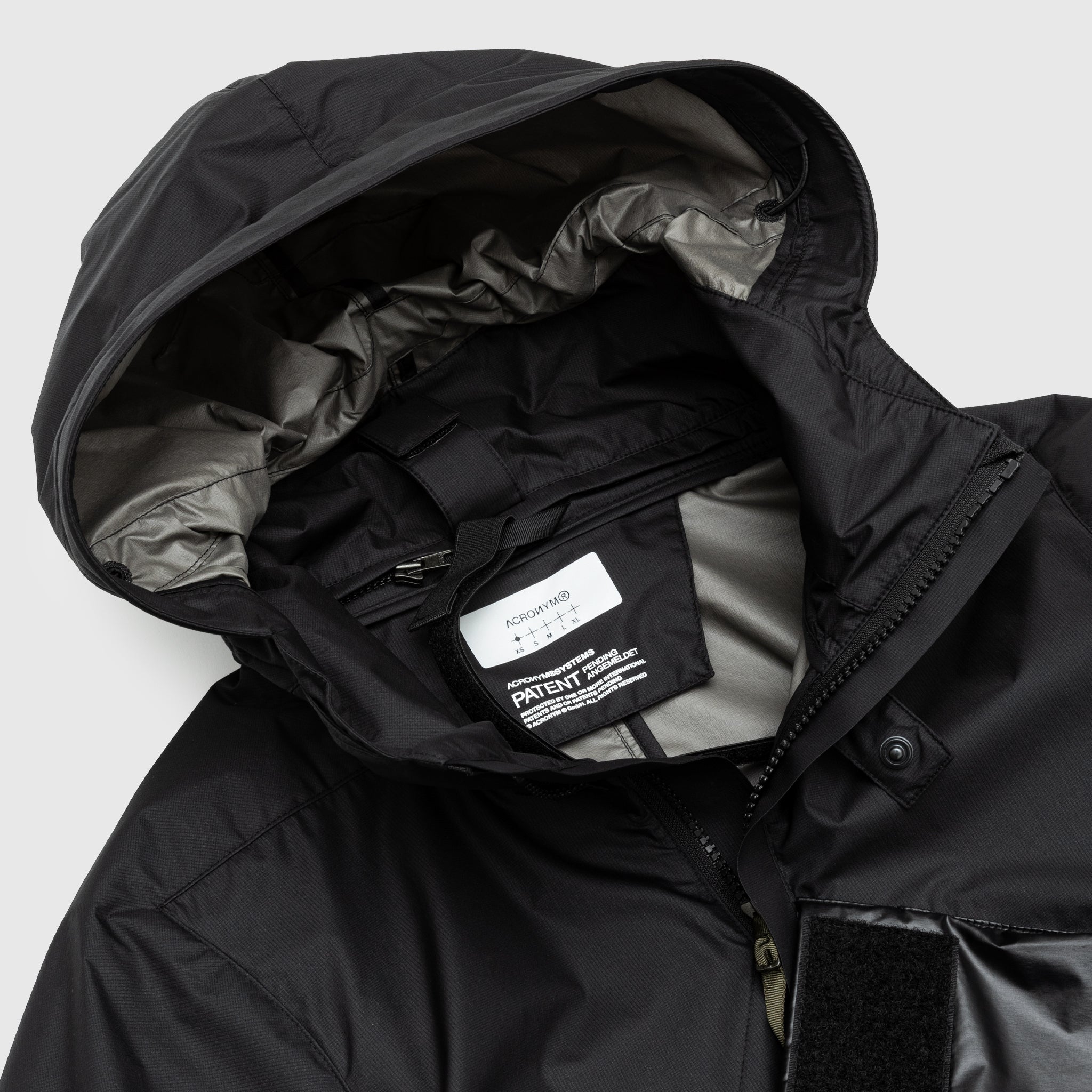 J36 WS WINDSTOPPER® INTEROPS Jacket - Lightweight Windproof Outdoor Jacket for Hiking, Cycling & Running - All-Weather Performance Wear for Men & Women