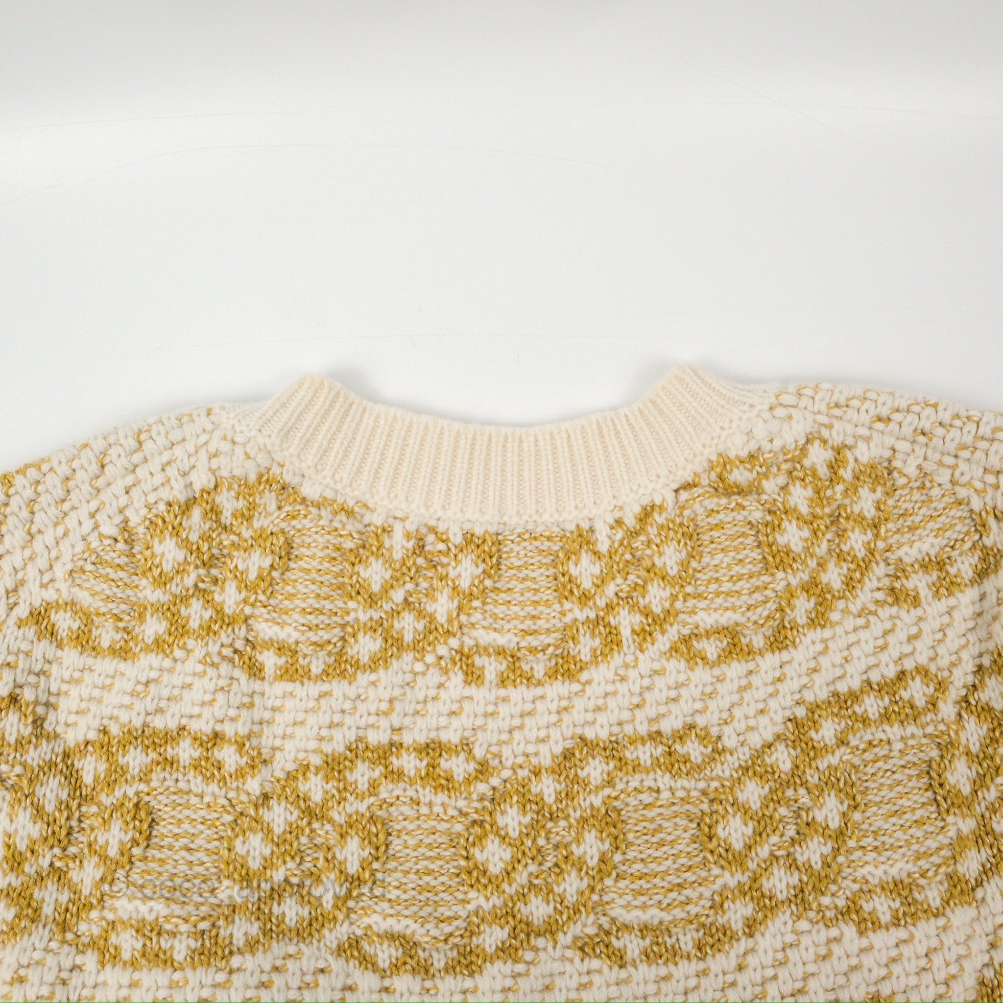 Chanel CC Chain Cashmere Knit Sweater Women's Size 40 - Luxurious Winter Pullover for Casual & Office Wear