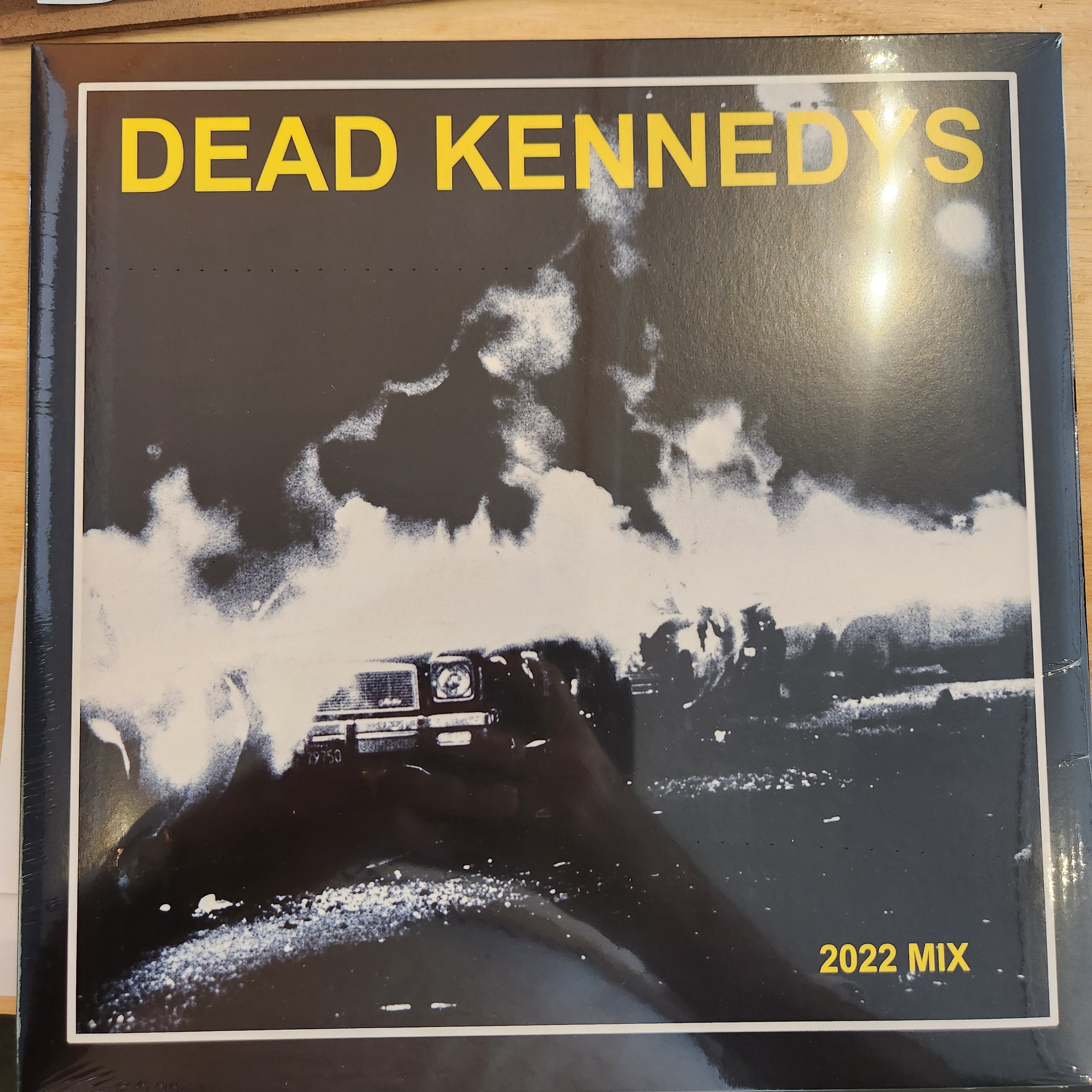 Dead Kennedys - Fresh Fruit for Rotting Vegetables (2022 Remastered Vinyl LP) | Punk Rock Music Record for Collectors & Music Lovers - Perfect for Home Listening & Vintage Vinyl Collections