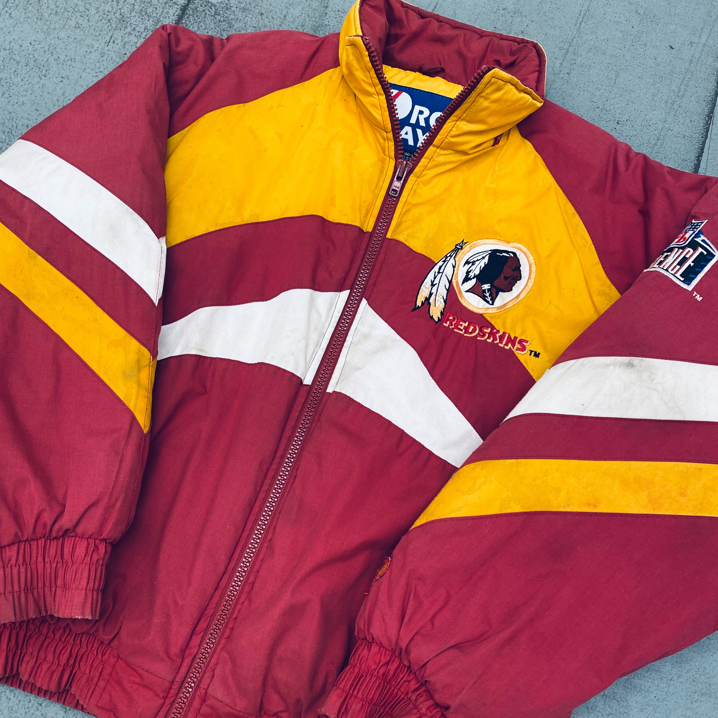 Washington Redskins 1990s Vintage NFL Jacket - Pro Player Reverse Spellout Full Zip Hoodie (Large) | Retro Football Fan Gear for Game Day & Casual Wear