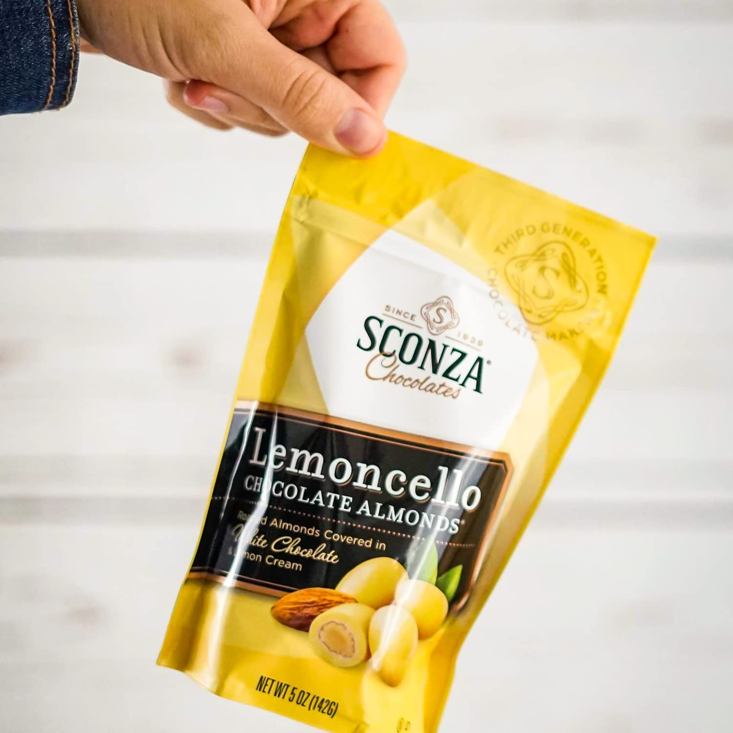 Nutic Sconza Lemoncello White Chocolate Covered Almonds - 6 Pack (5 Oz Bags) | Roasted Almonds with Lemon Creme Candy Coating | Gourmet Gift Snack for Parties, Holidays & Office Treats