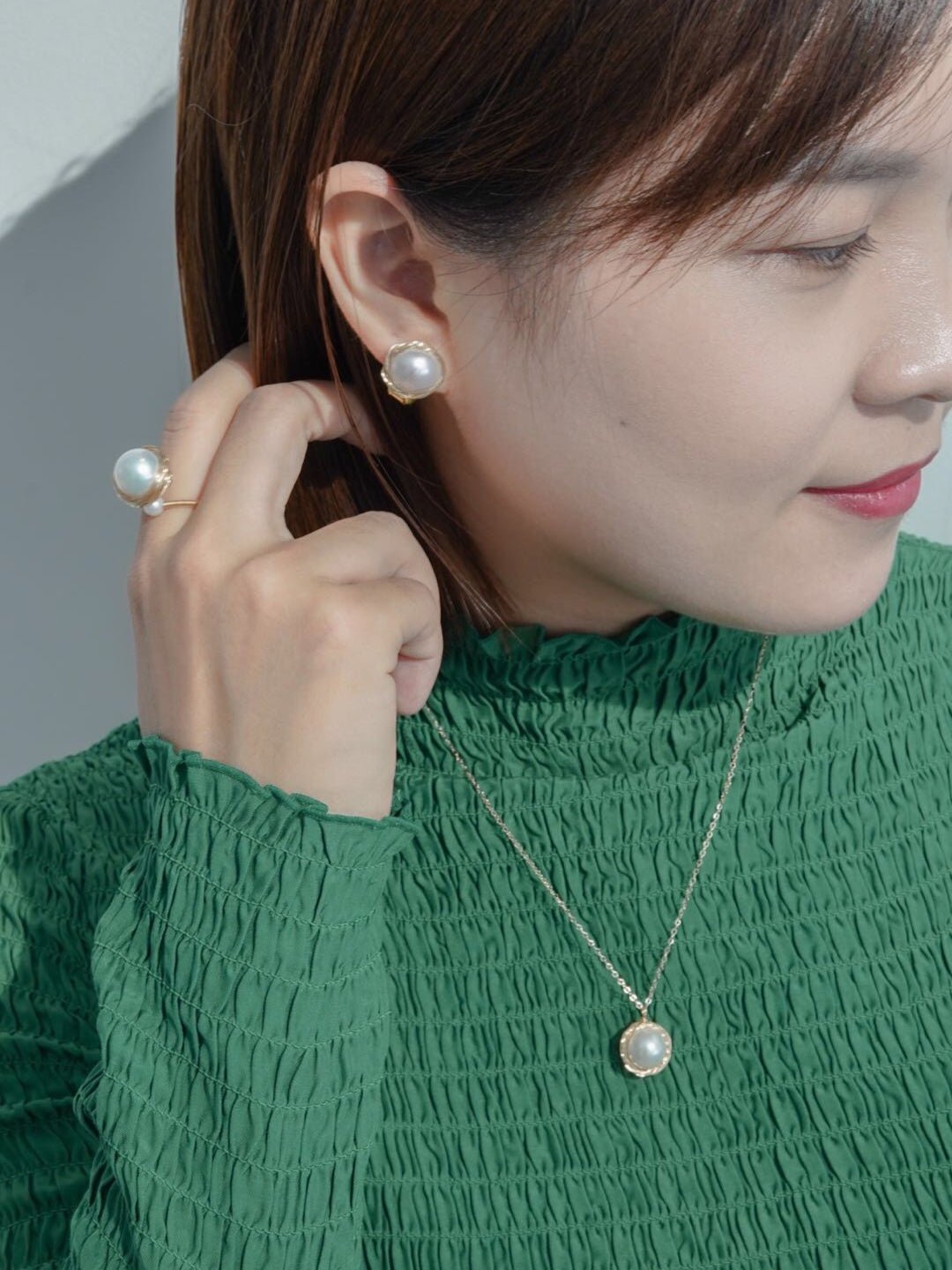 COCOKIM Classic Filigree Series Large Pearl Open Ring - Elegant Vintage Jewelry for Women, Perfect for Weddings, Parties & Special Occasions