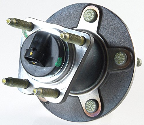 MOOG 512285 Wheel Bearing and Hub Assembly - Compatible with Chevrolet Malibu 2008-2012 | Front or Rear Axle Replacement | Smooth & Quiet Ride