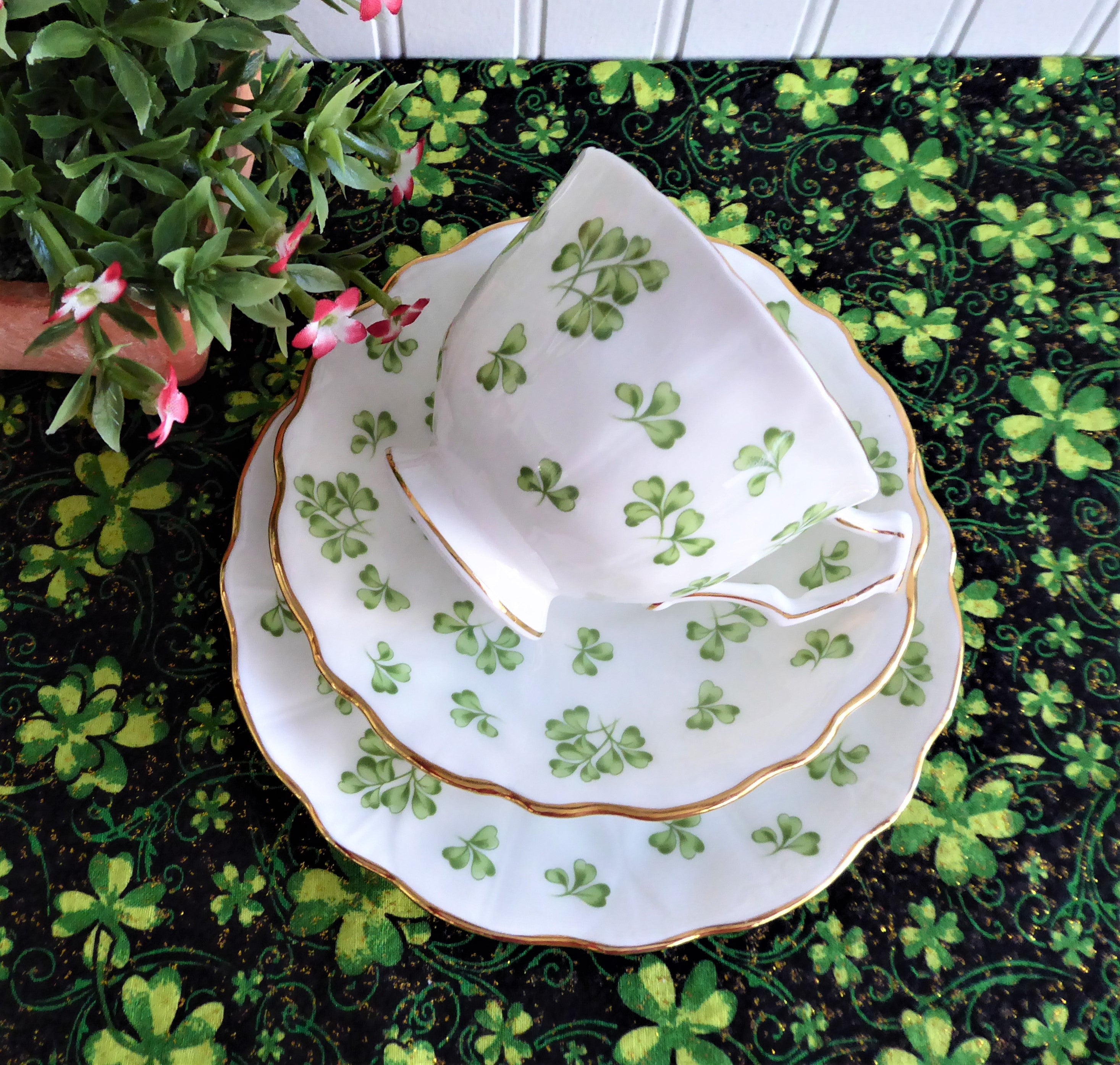 Vintage Aynsley Shamrock Teacup Trio - Green Irish Shamrocks Design, 1950s English Bone China - Perfect for Afternoon Tea, Collecting & Home Decor