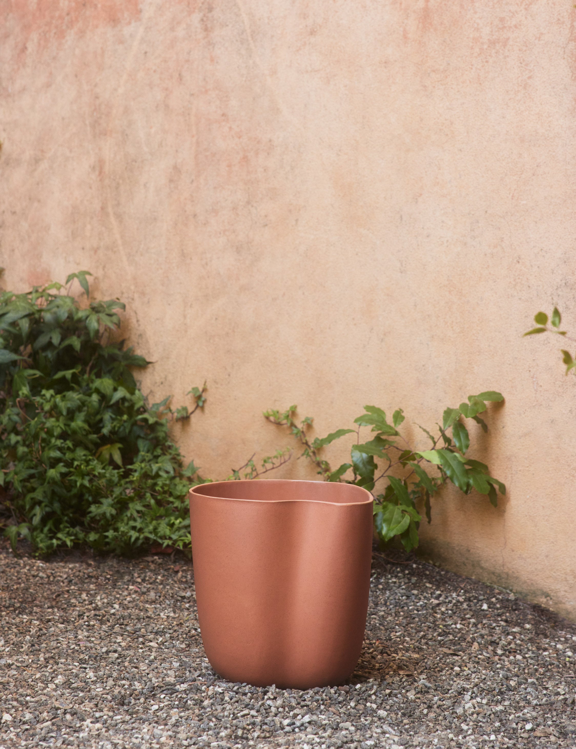 Sarah Sherman Samuel Dempsy Planter - Modern Ceramic Flower Pot for Indoor Plants, Succulents & Home Decor | Perfect for Living Room, Office & Shelf Styling