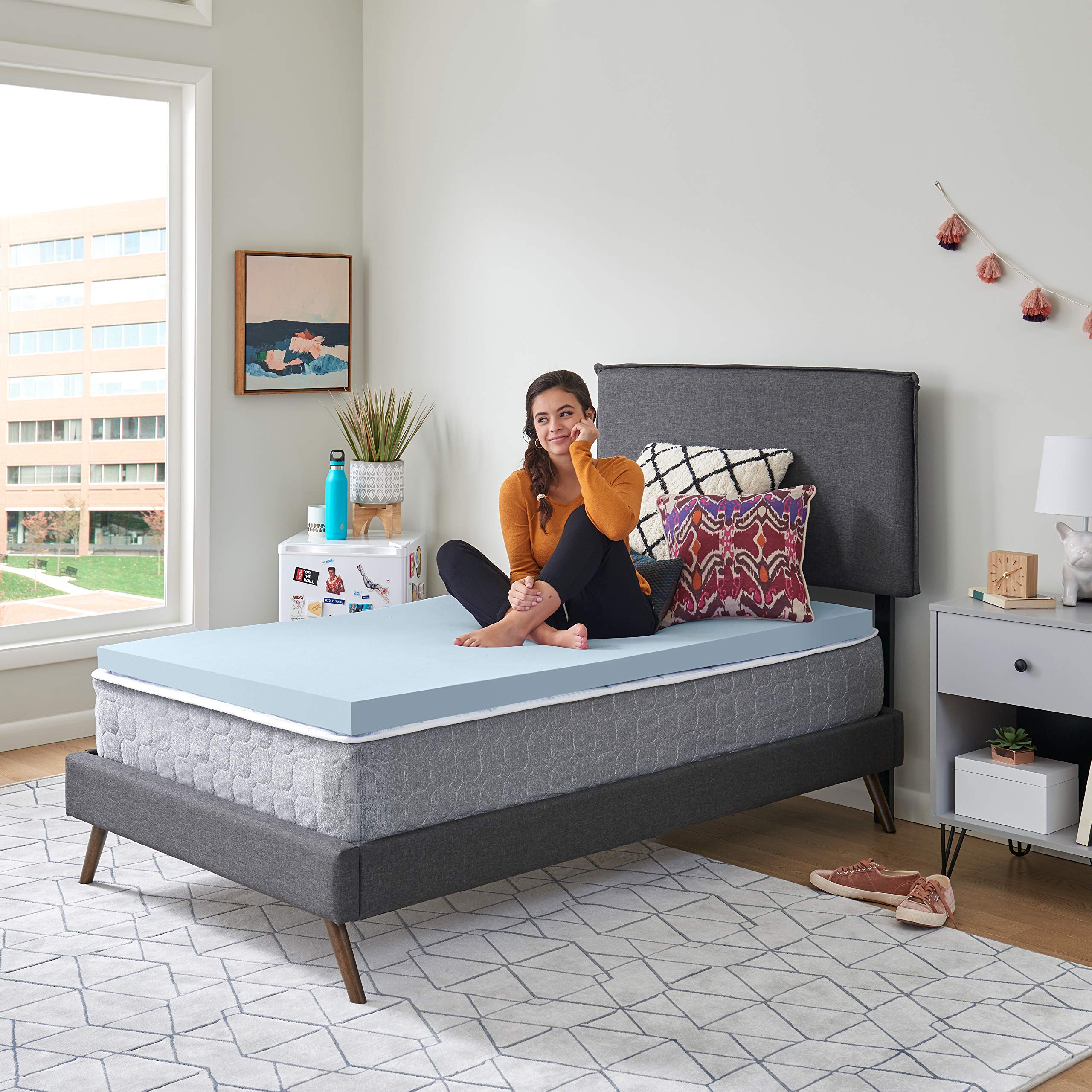 Sealy TrueForm 2 Inch Twin XL Memory Foam Mattress Topper with Gel Infused Technology - Body Contouring Support & Cooling Moisture Wicking Fabric - Perfect for Hot Sleepers & Pressure Relief - Blue - Ideal for Dorm Beds, Guest Rooms & Home Comfort Upgrade