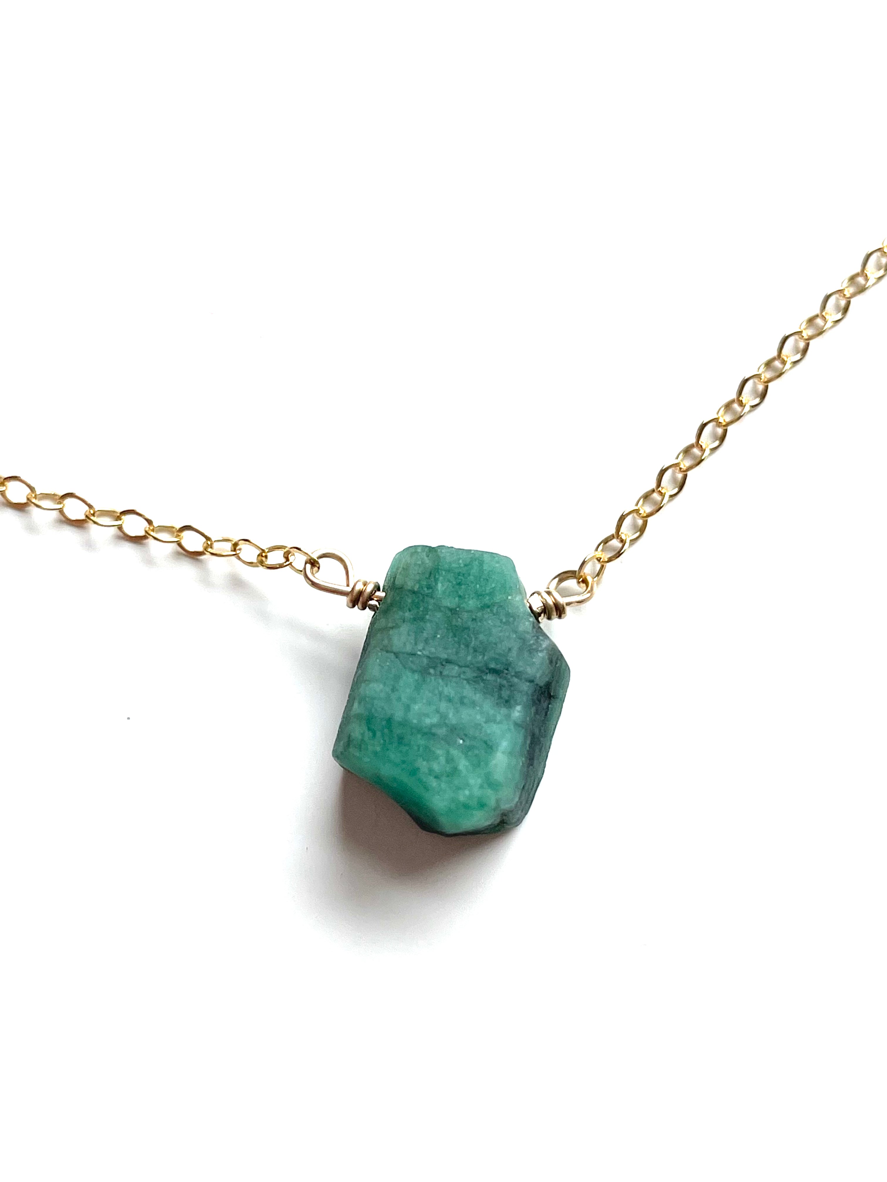 Natural Raw Emerald Pendant Necklace - 14K Gold Filled or 925 Sterling Silver Chain - Boho Chic Jewelry for Women, Gift for Her, Birthday & Anniversary Present