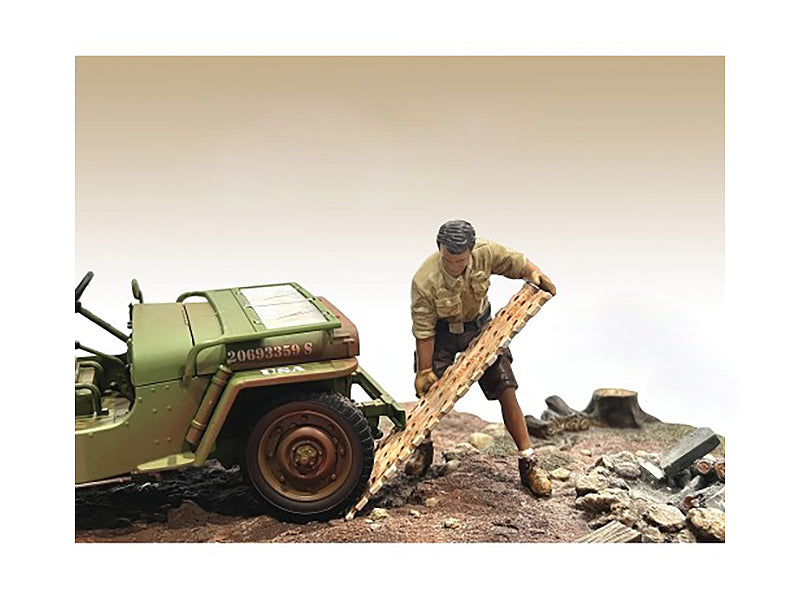 American Diorama 1/18 Scale 4X4 Mechanic Figure with Board Accessory - Perfect for Off-Road Vehicle Dioramas, RC Car Scenes & Model Car Displays