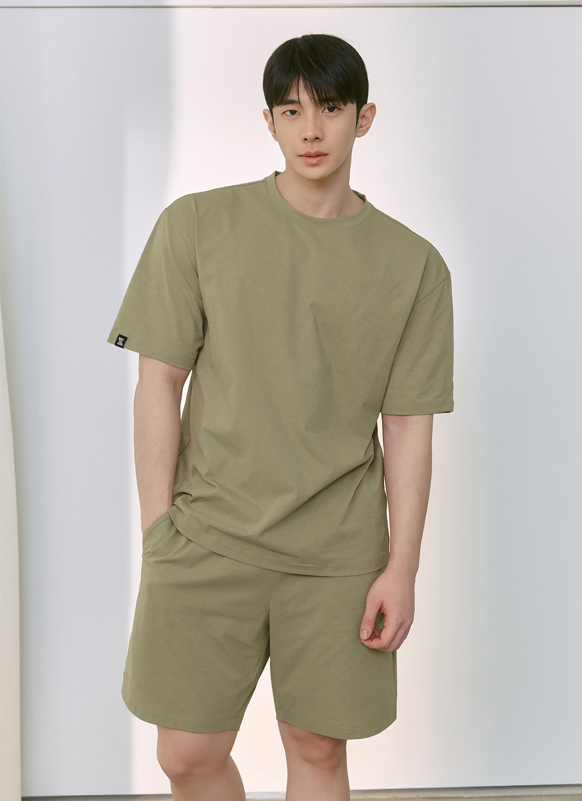 Dynamic Comfort Shorts for Men - Lightweight, Stretchable & Breathable Activewear - Perfect for Running, Gym & Lounge