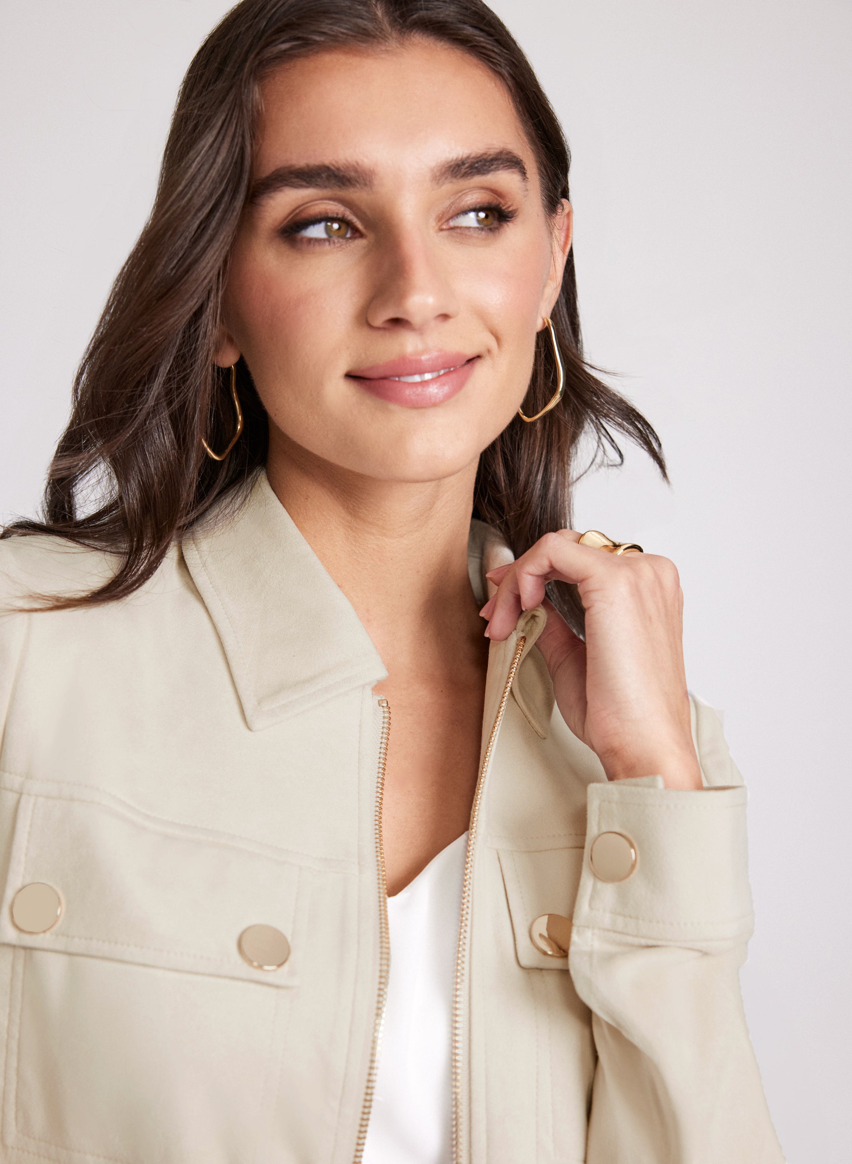 Stylish Faux Suede Jacket for Women - Trendy Vegan Leather Coat with Zipper Closure - Perfect for Fall Fashion, Date Nights & Casual Outings