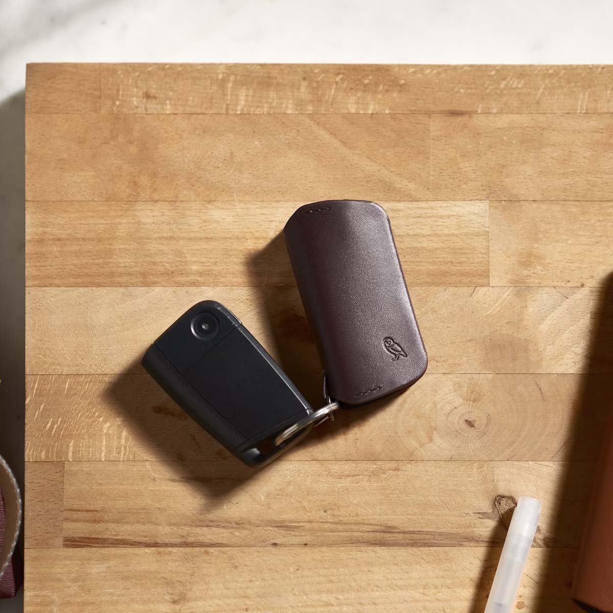 Bellroy Key Cover Third Edition - Premium Leather Key Holder for Keys & Keychains - Perfect for Home, Office & Travel Organization