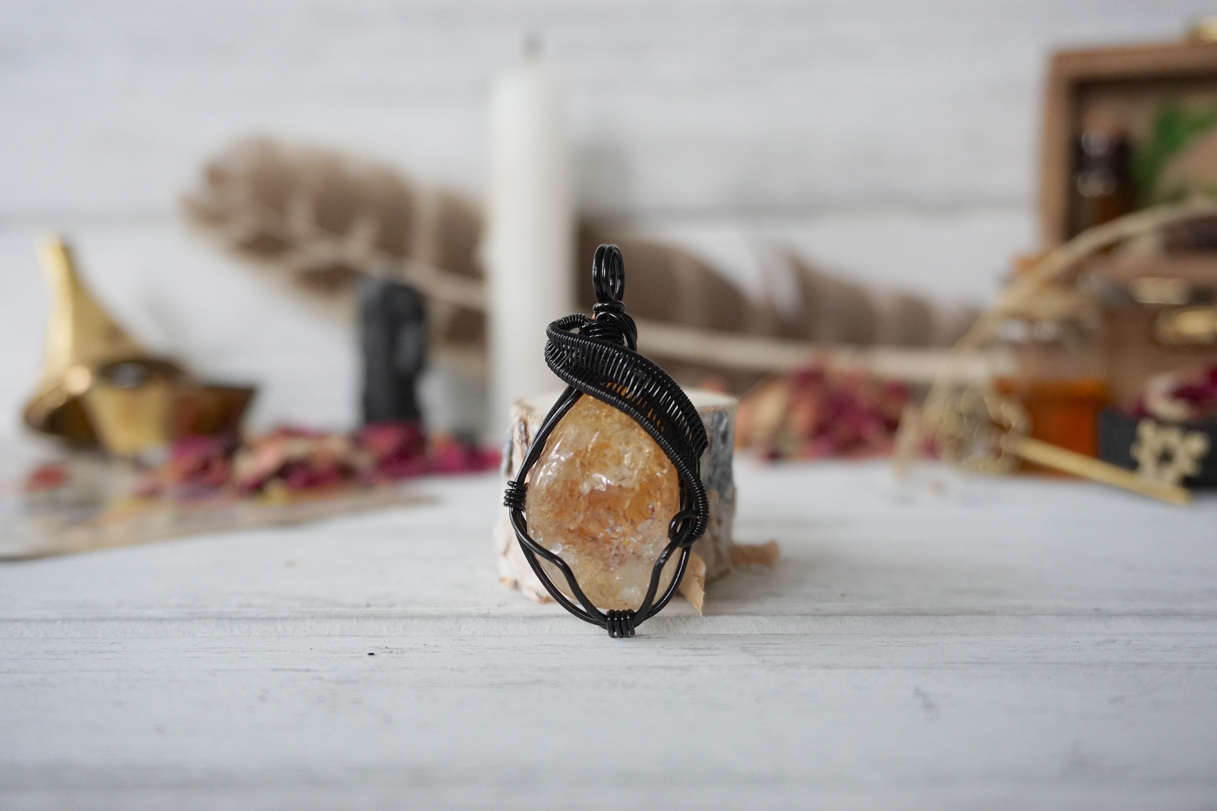 AURA FOUNDATION COLLECTION Citrine Crystal Necklace - Natural Gemstone Jewelry for Women, Healing Crystal Pendant for Meditation & Positive Energy