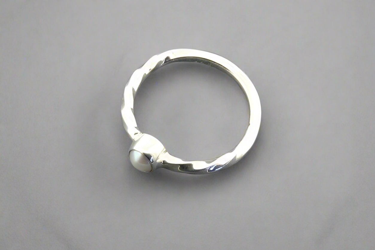 Elegant Pearl Twist Ring in Sterling Silver - Perfect for Weddings, Anniversaries & Special Occasions