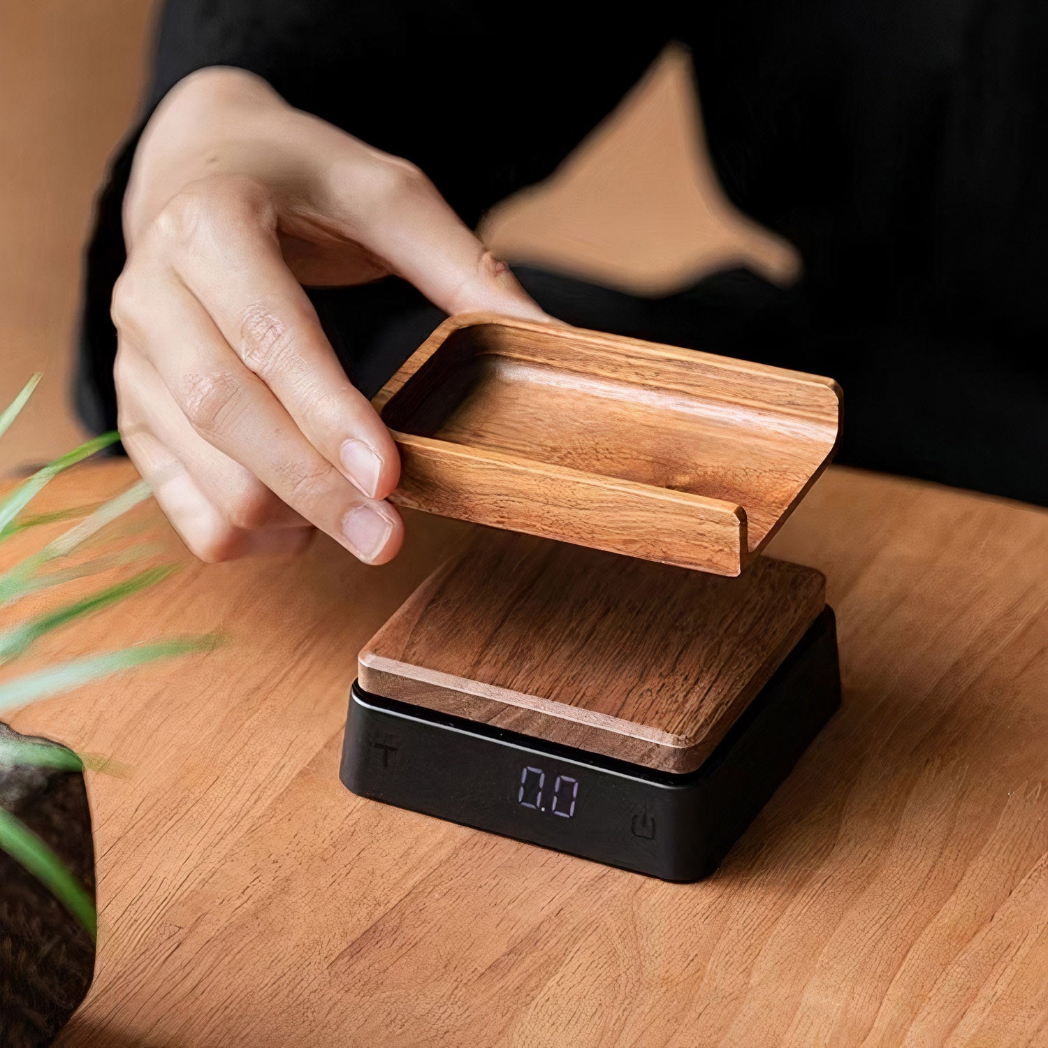 Premium Solid Wood Digital Kitchen Scale for Precise Tea & Coffee Brewing - Perfect for Home Baristas & Gourmet Cooking