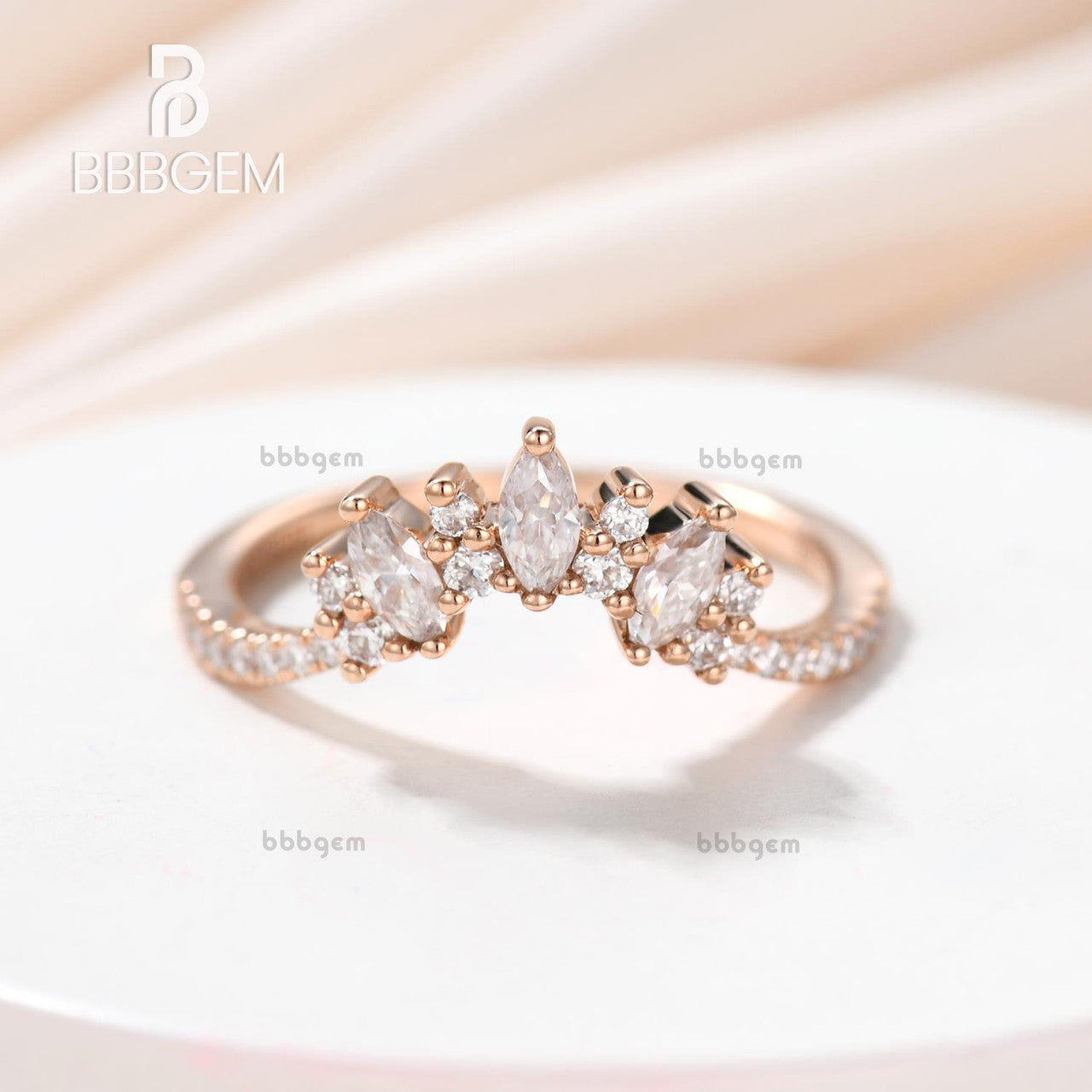 Vintage Marquise & Round Cut Moissanite Wedding Band Set - Elegant Matching Rings for Bridal Jewelry, Anniversary Gifts & Special Occasions