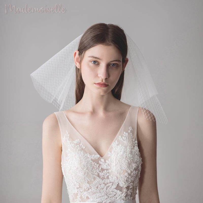 Callissa Veil - Elegant Bridal Wedding Veil for Bride | Perfect for Church Ceremony, Outdoor Wedding & Photography