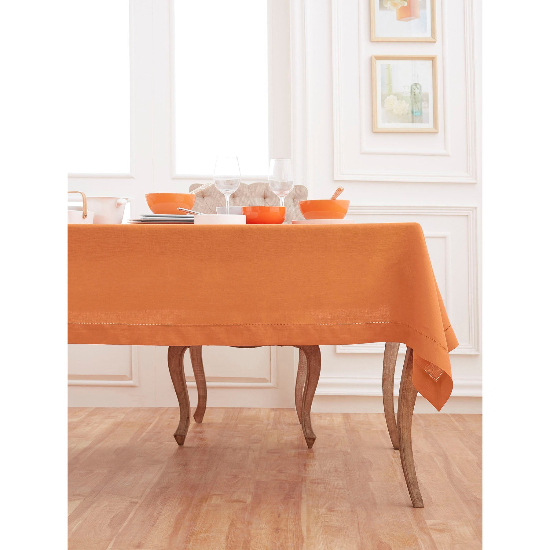 Elegant Classic Hemstitch Tablecloth - Premium Cotton Linen Dining Table Cover for Formal Dinners & Special Occasions