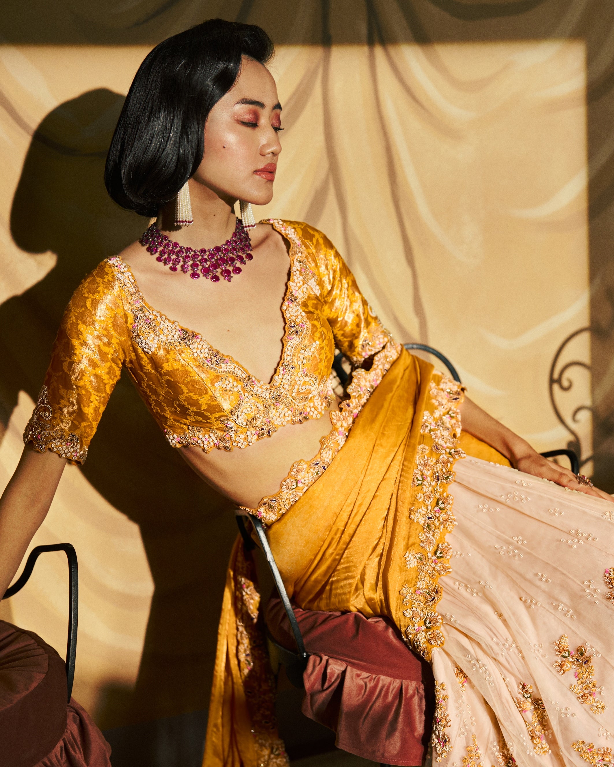 Amaltas Kalidaar Sari Set - Traditional Indian Bridal Saree with Blouse & Dupatta - Perfect for Weddings, Festivals & Special Occasions