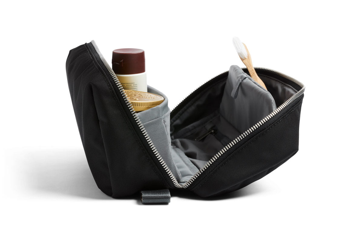 Bellroy Premium Travel Toiletry Kit - Water-Resistant Organizer for Men & Women - Perfect for Airplane, Gym, Camping & Business Trips