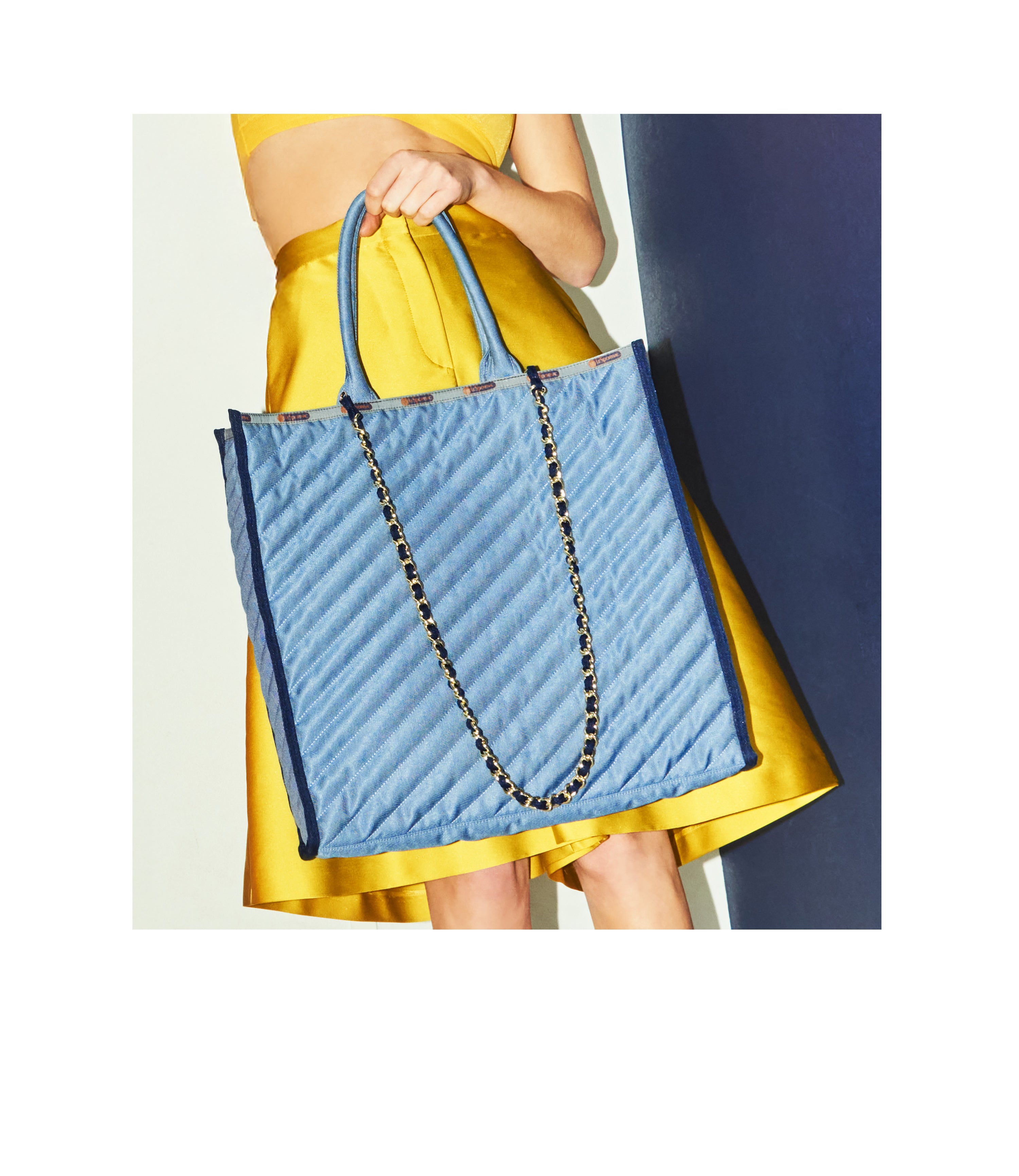 Stylish Large Chain Quilted Tote Bag for Women - Fashionable Crossbody Shoulder Purse - Perfect for Work, Travel & Shopping