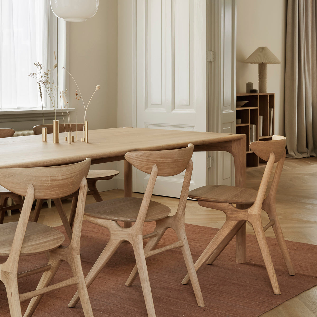 Modern Eye Dining Chair - Mid-Century Style Wooden Accent Chair for Kitchen, Dining Room & Office - Comfortable & Stylish Home Decor