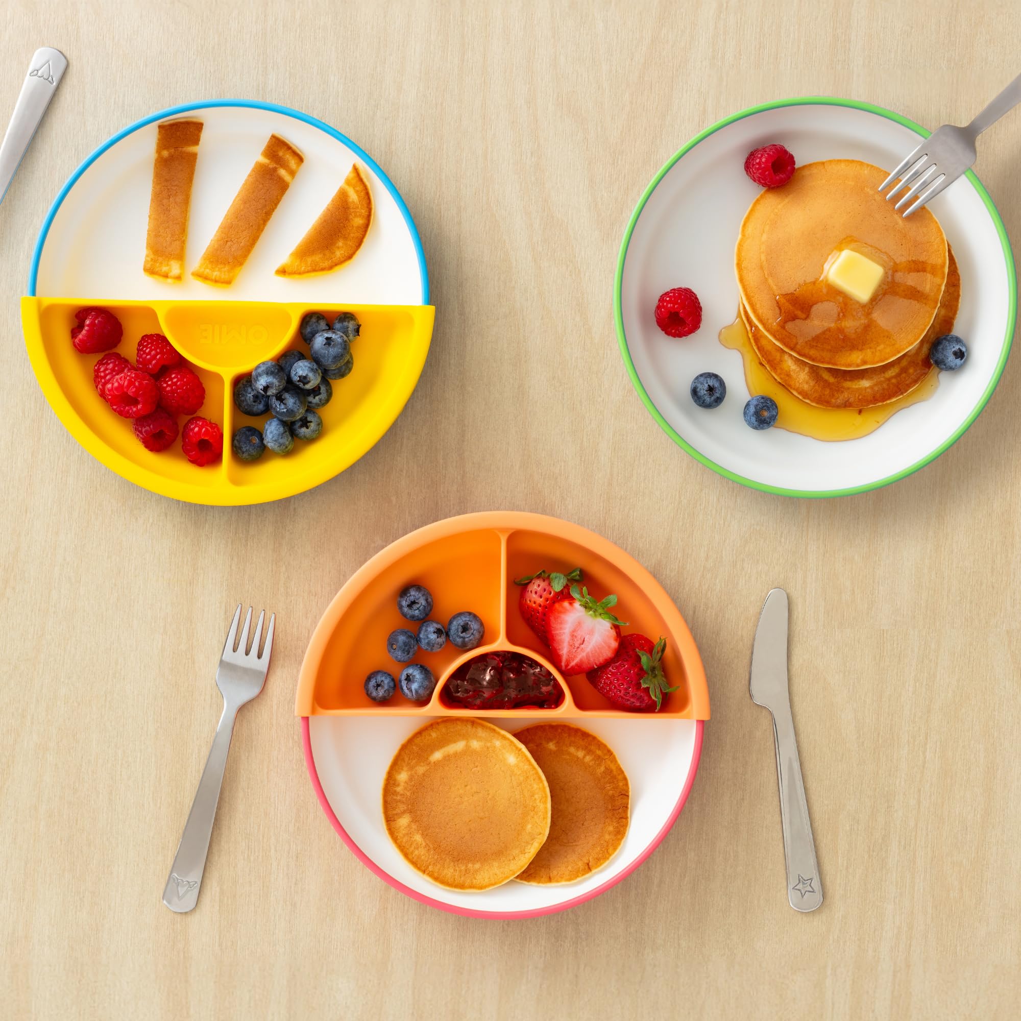 Omie® Easy Scoop Kids Plates - Eco-Friendly Plant-Based Dishware with Built-In Spoon Guide | 3 Divided Plates + 2 Silicone Dividers | Pink | Perfect for Toddler Mealtime & Mess-Free Dining