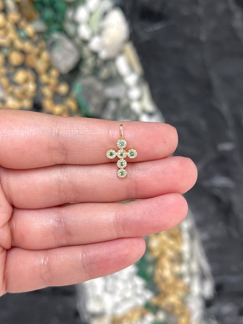 0.18tcw 14K Gold Natural Emerald & Diamond Cross Pendant Necklace - Round Emerald Halo Pendant for Women - Perfect for Gifts, Weddings & Everyday Elegance