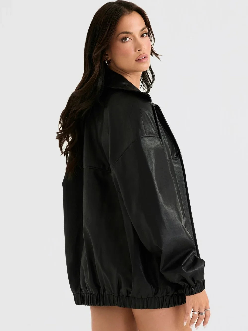 Stylish Black Leather Jacket for Women - Autumn & Winter Fashion 2024 | Retro High Street Trend | Premium Outerwear for Casual & Night Out