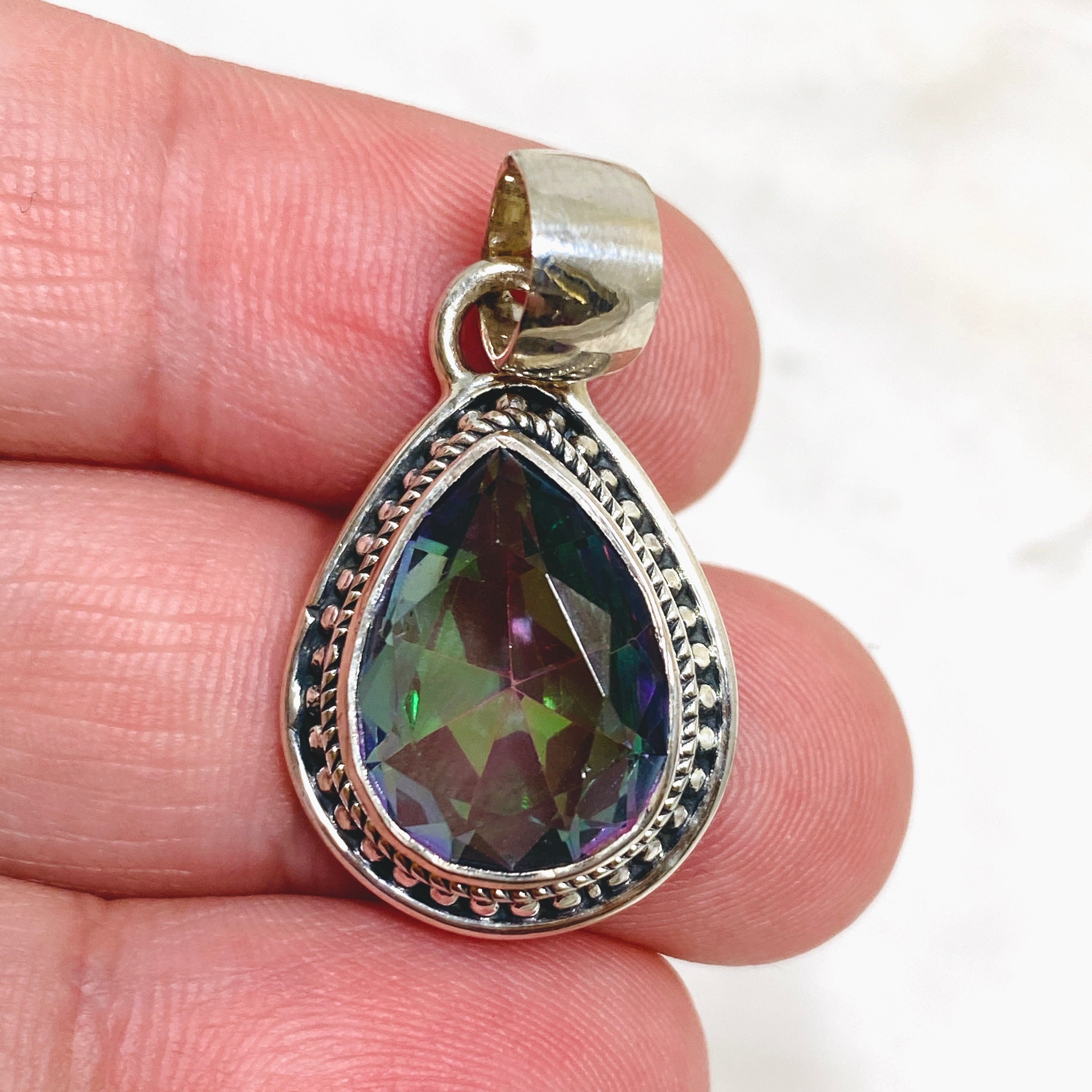 Natural Mystic Topaz Teardrop Faceted Bohemian Pendant Necklace KPGJ4590 - Perfect for Boho Chic Outfits & Special Occasions
